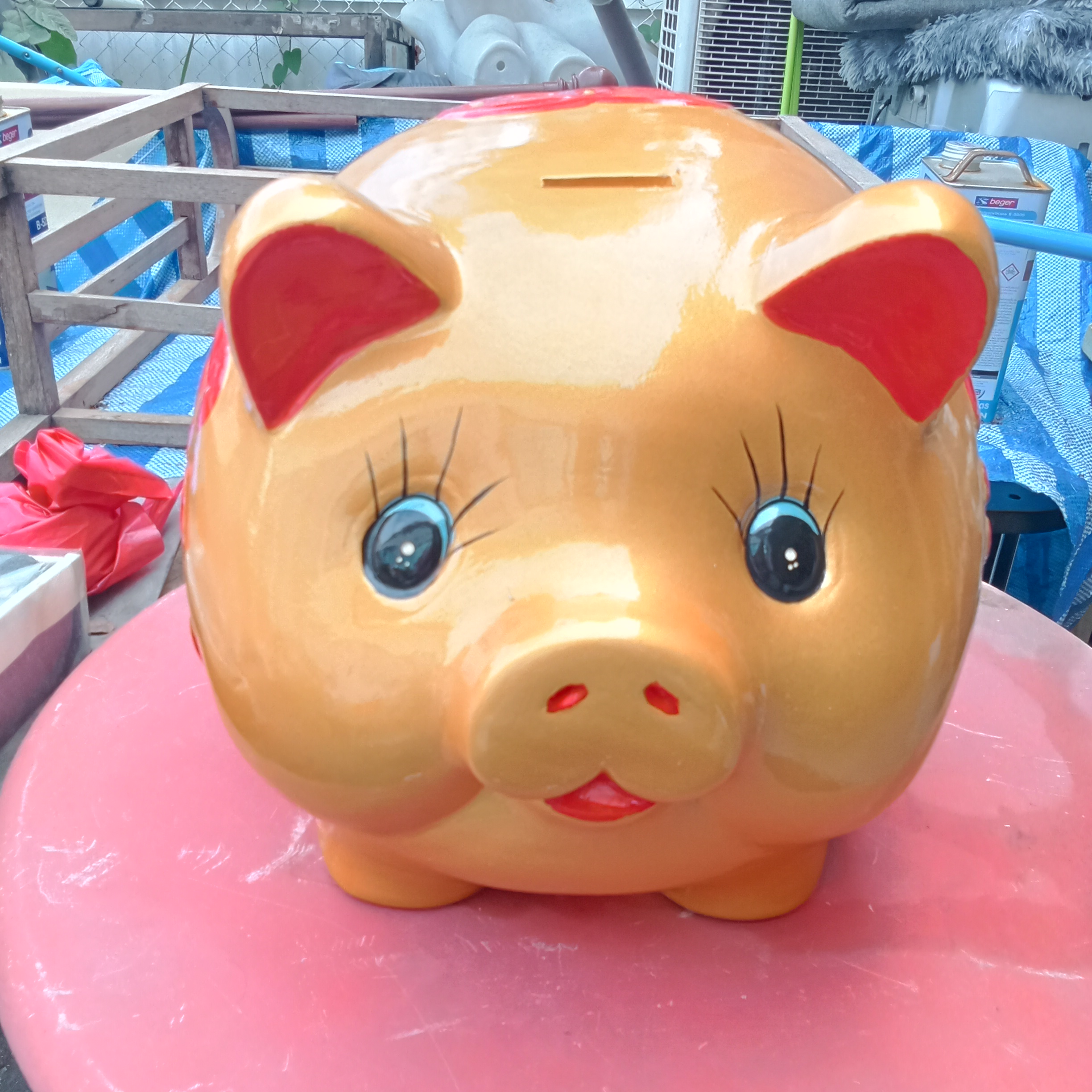 ออมสินหมูทอง