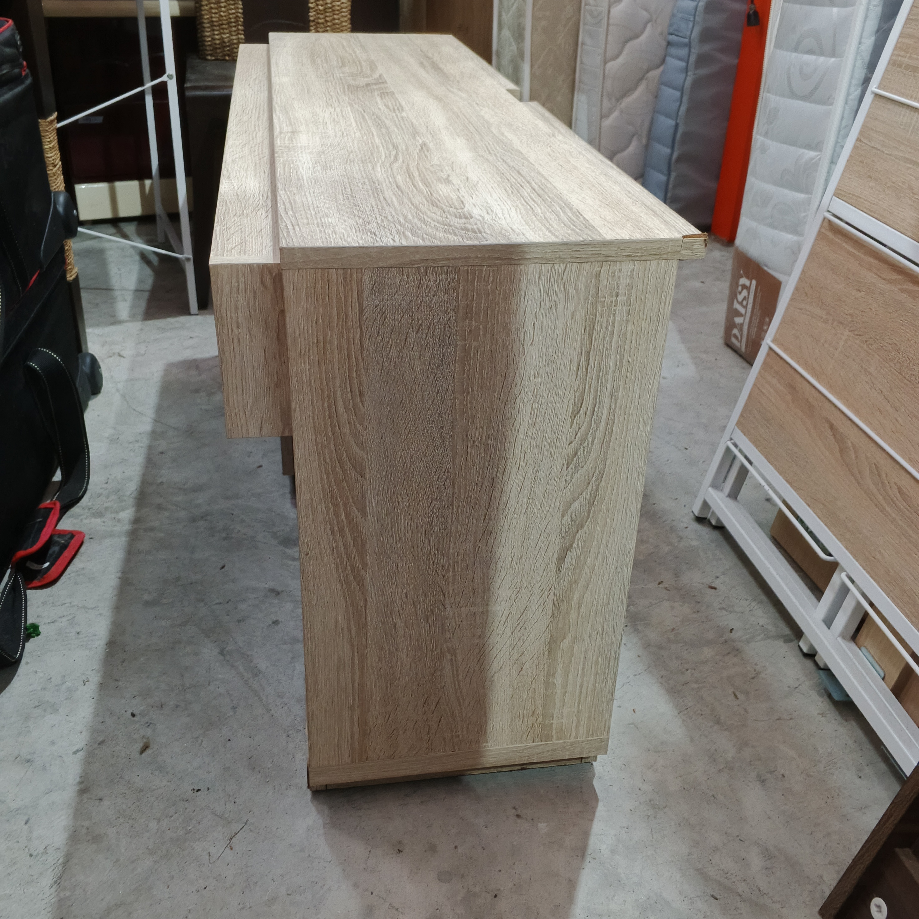 ชั้นเก็บเอกสาร