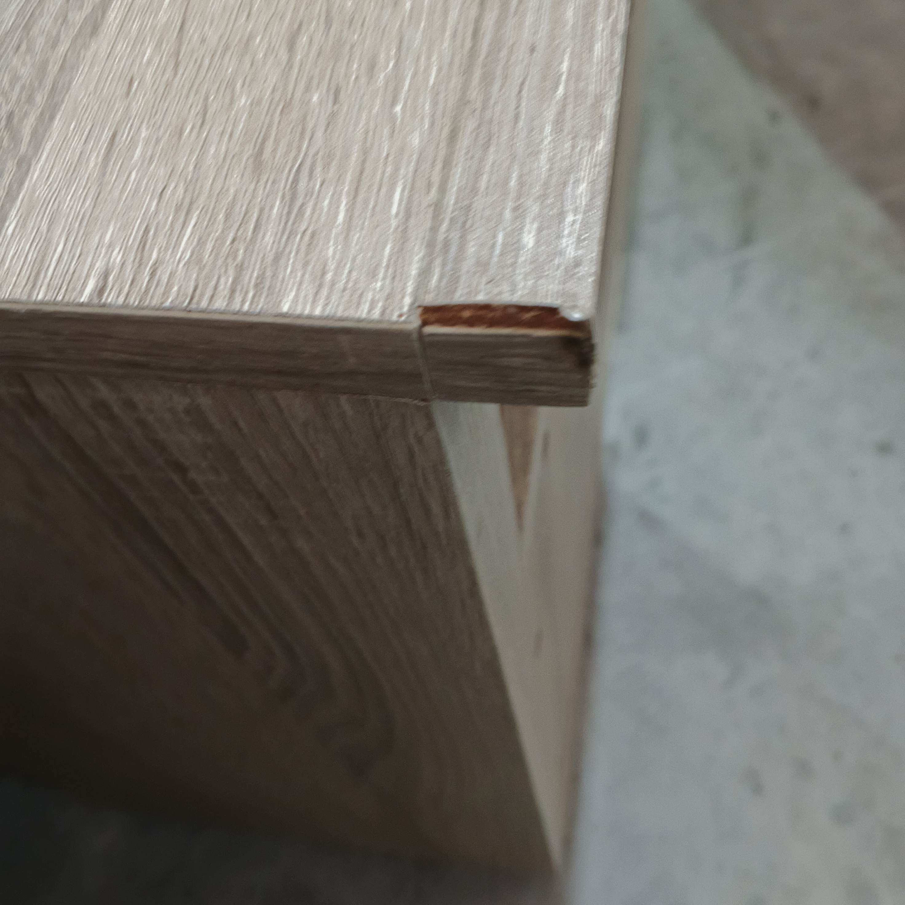 รองเท้ามือสอง