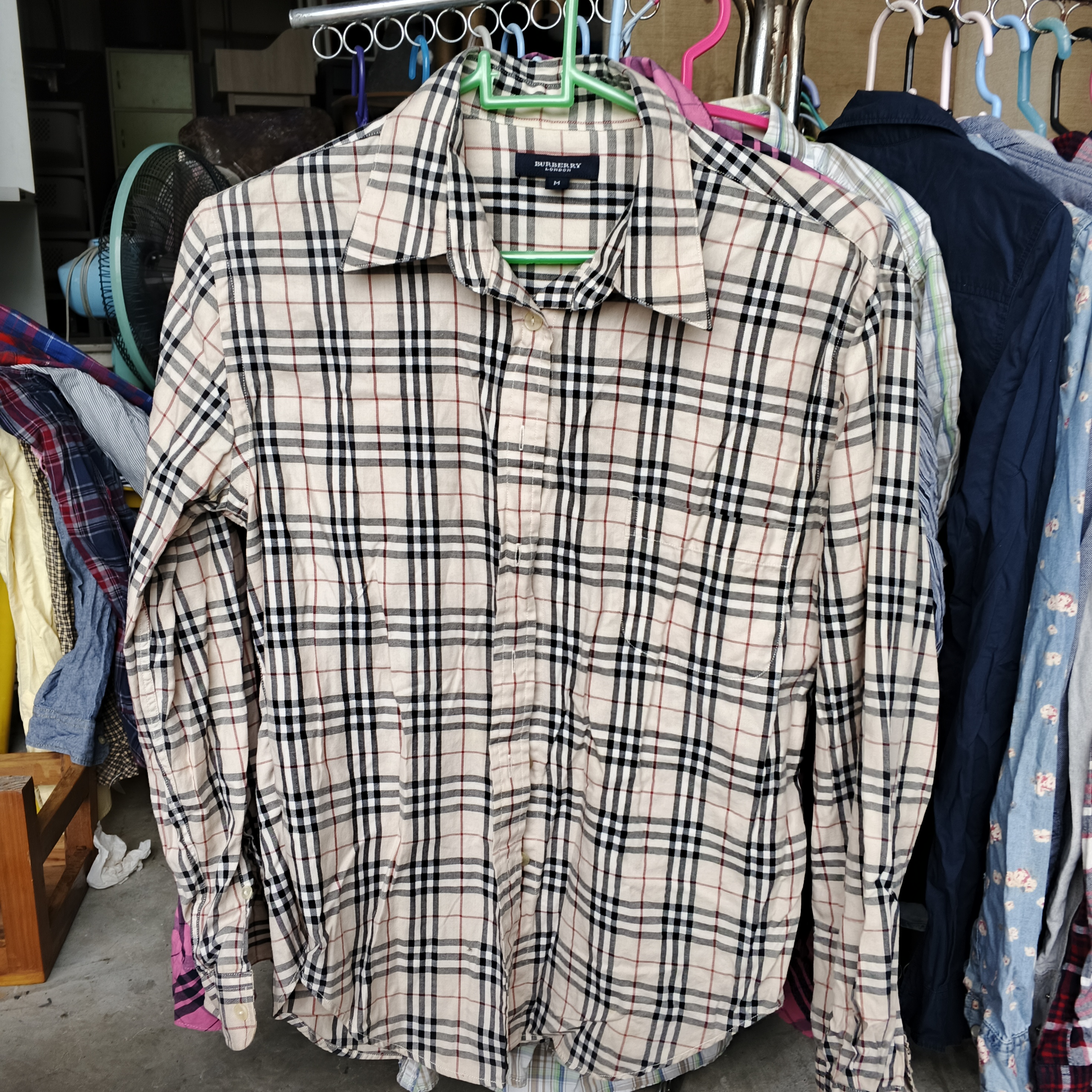 เสื้อเชิ้ต