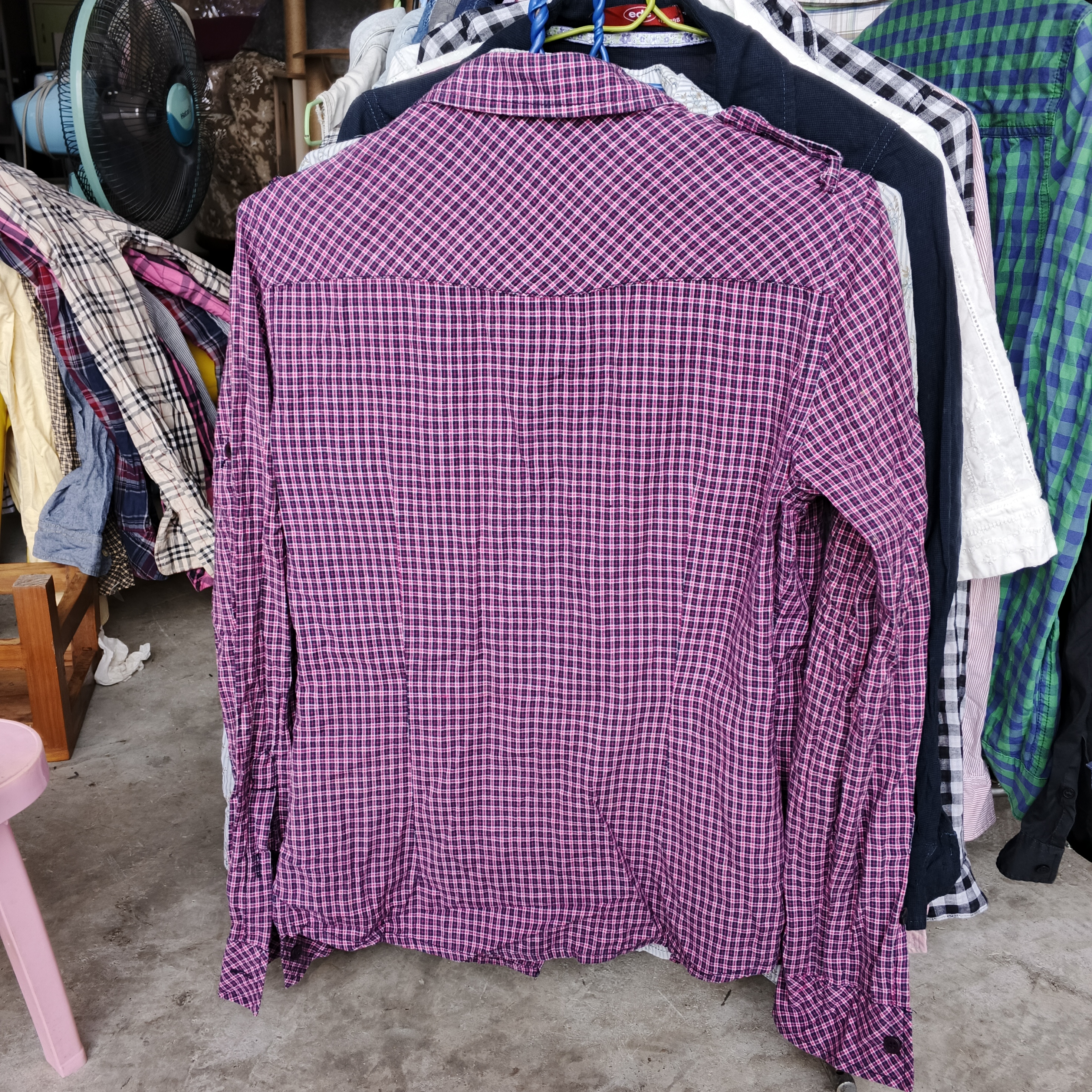เสื้อเชิ้ตผู้ชาย