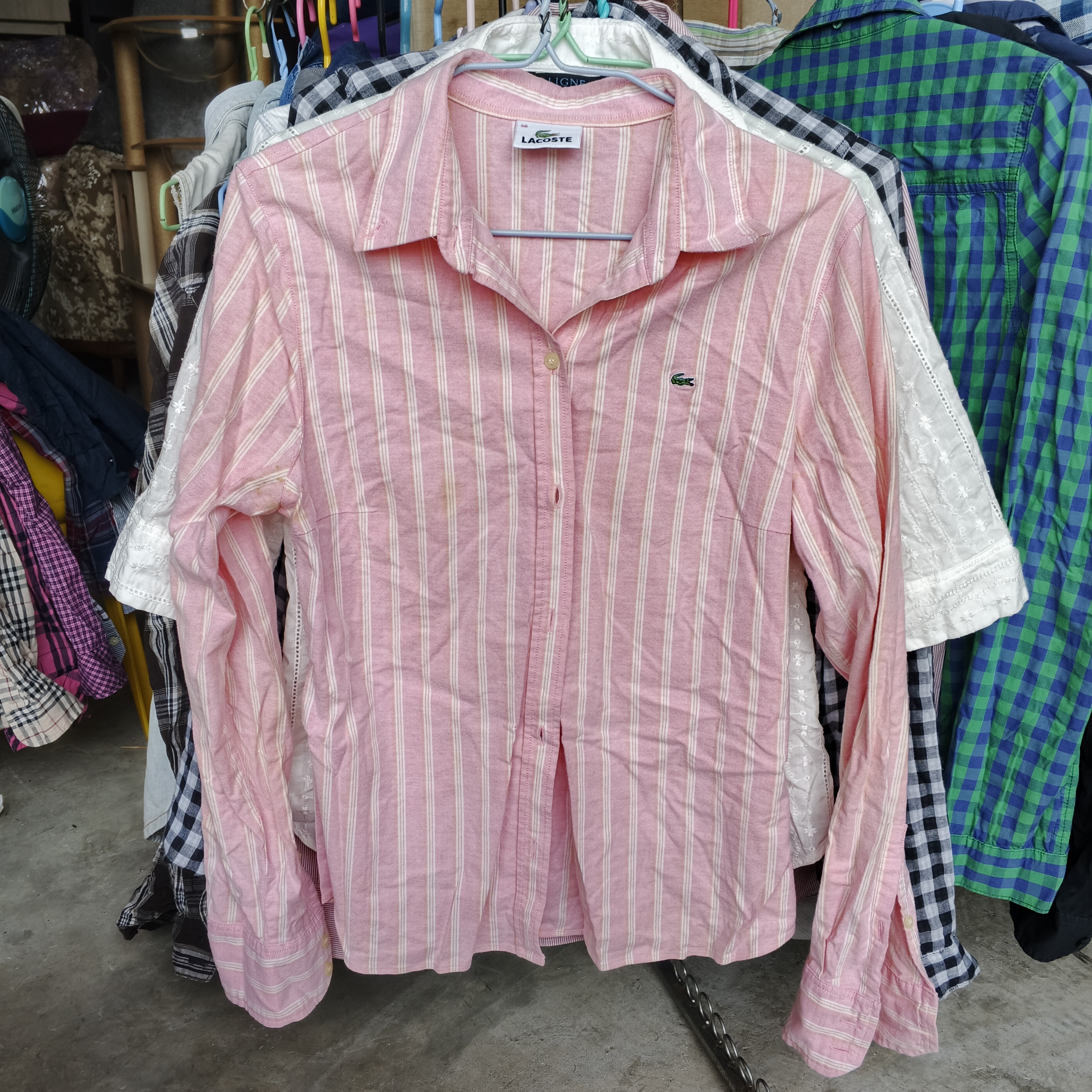 เสื้อเชิ้ต