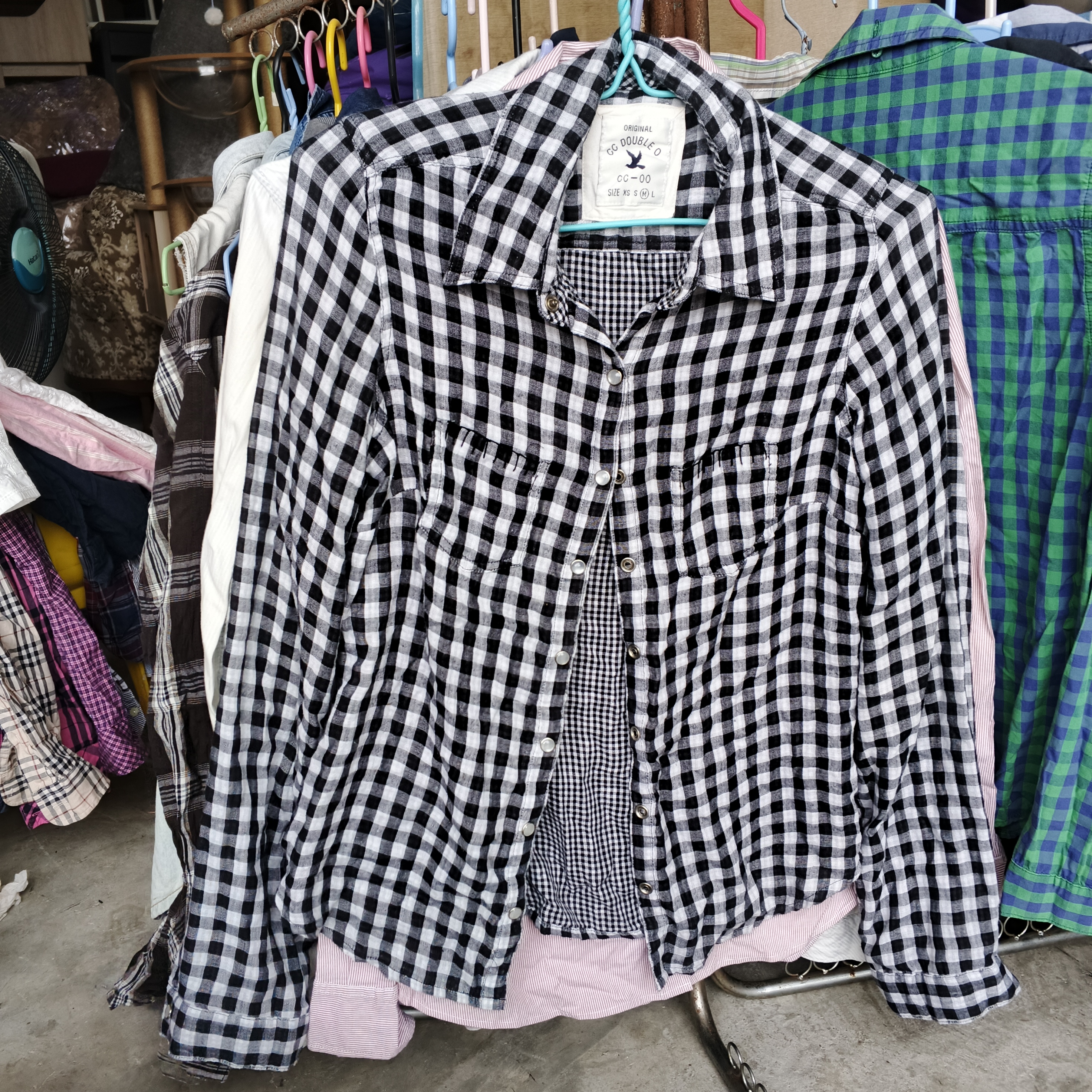 เสื้อเชิ้ตลายทาง