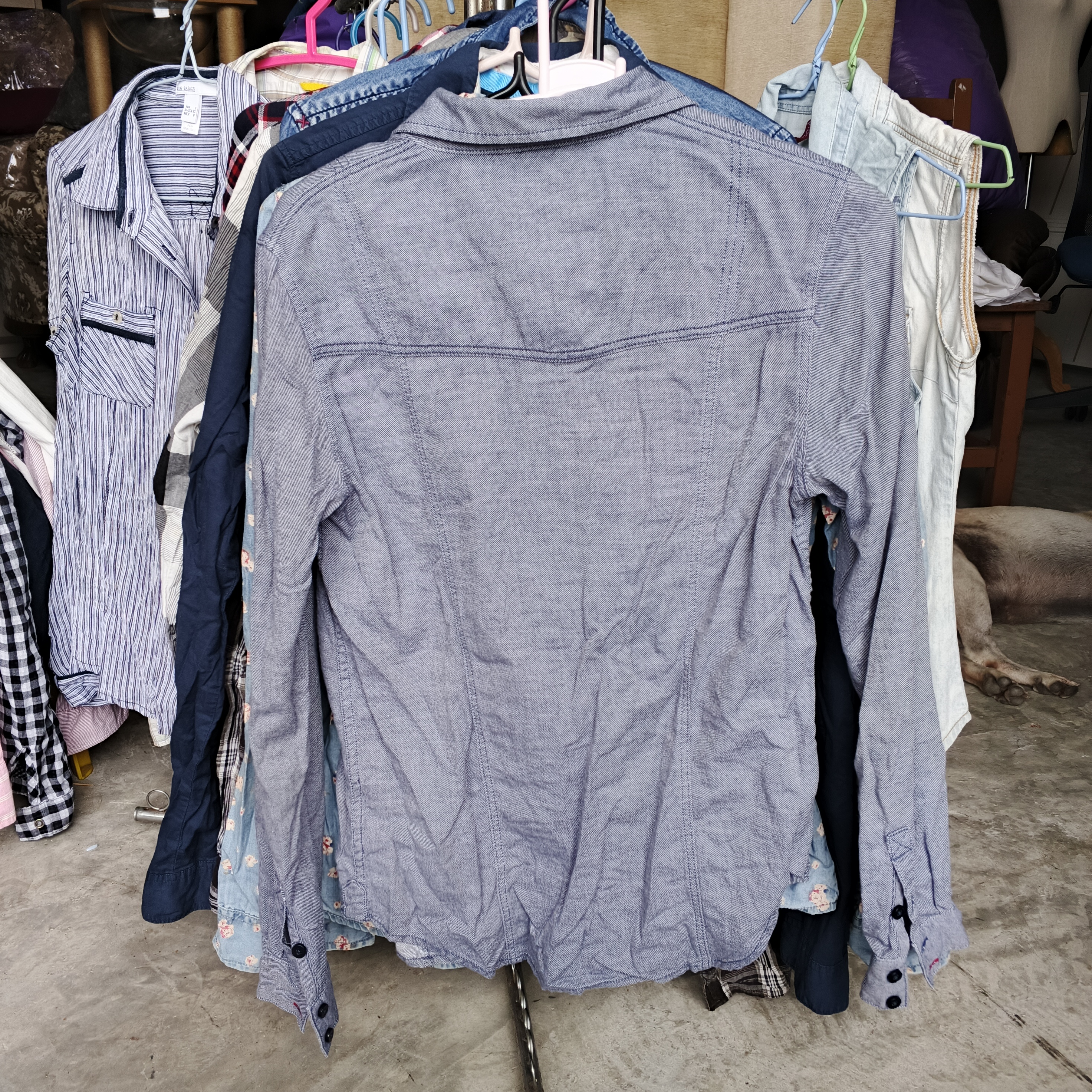 เสื้อเชิ้ตผู้ชาย