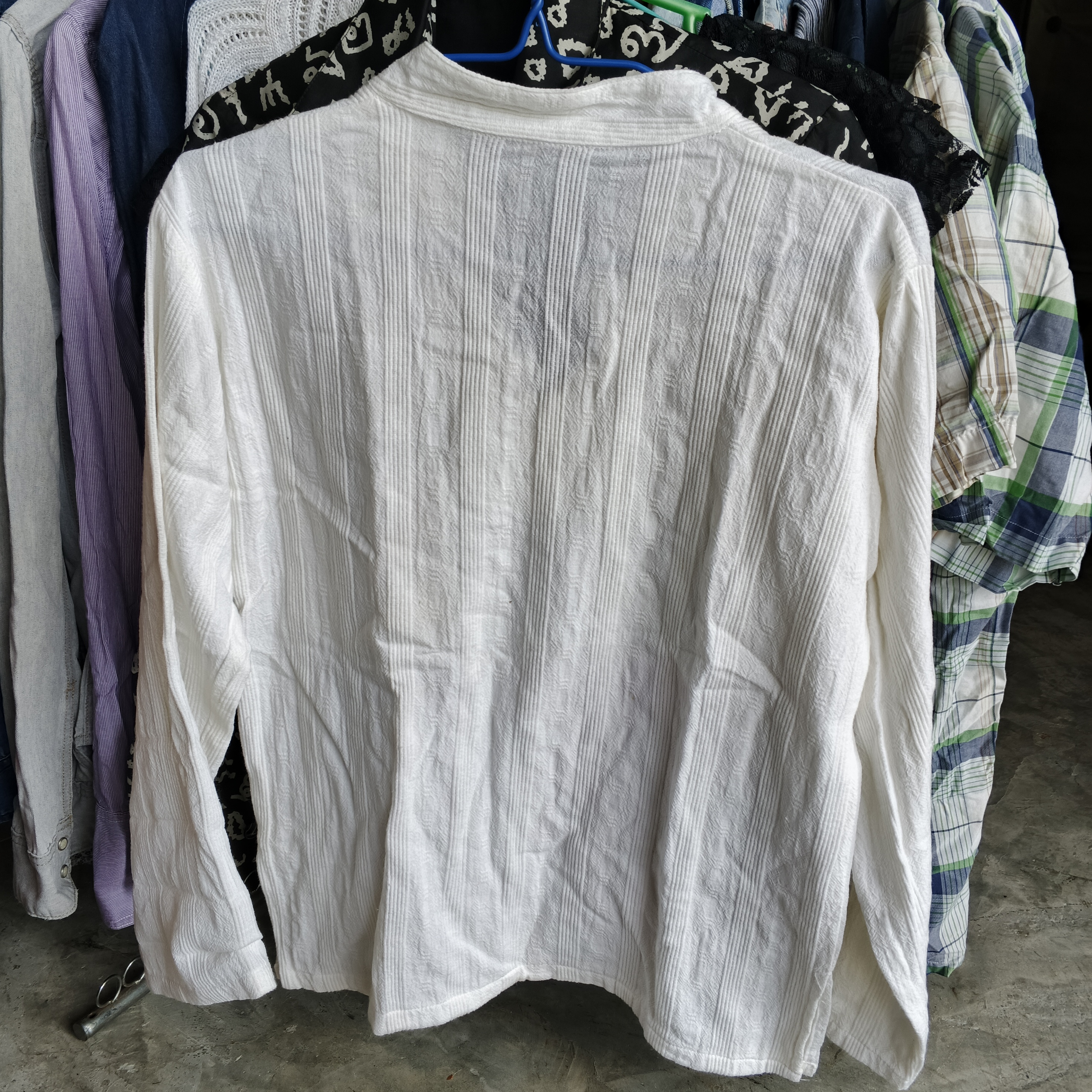 เสื้อเชิ้ตคอจีน