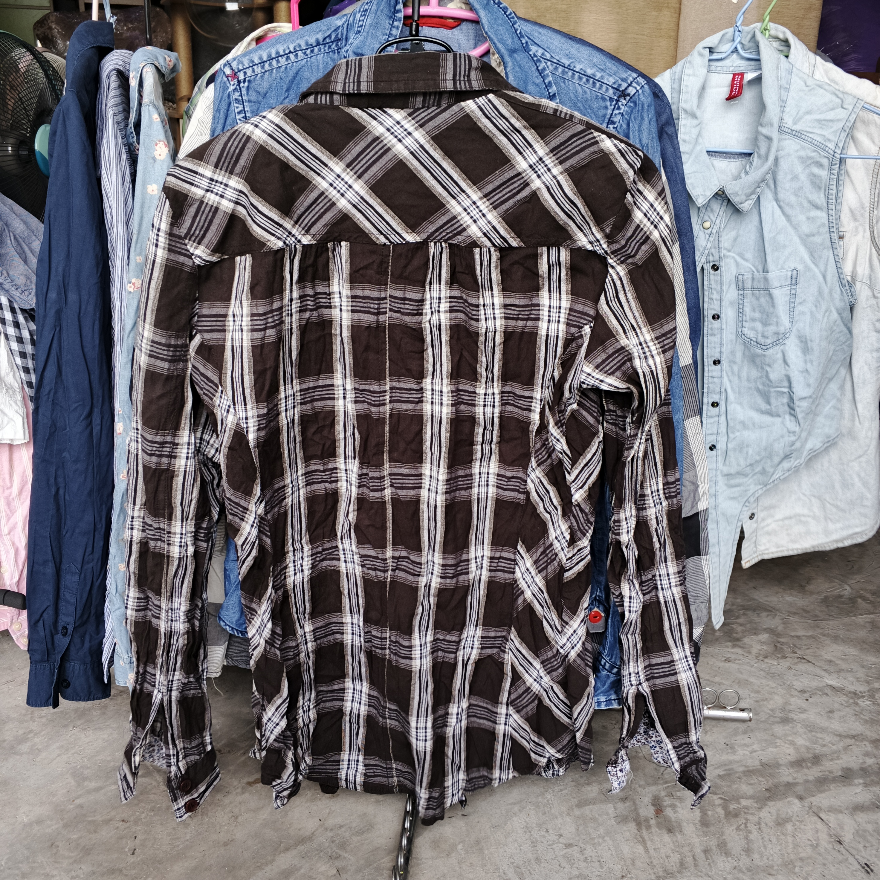 เสื้อเชิ้ตสำหรับผู้ชาย