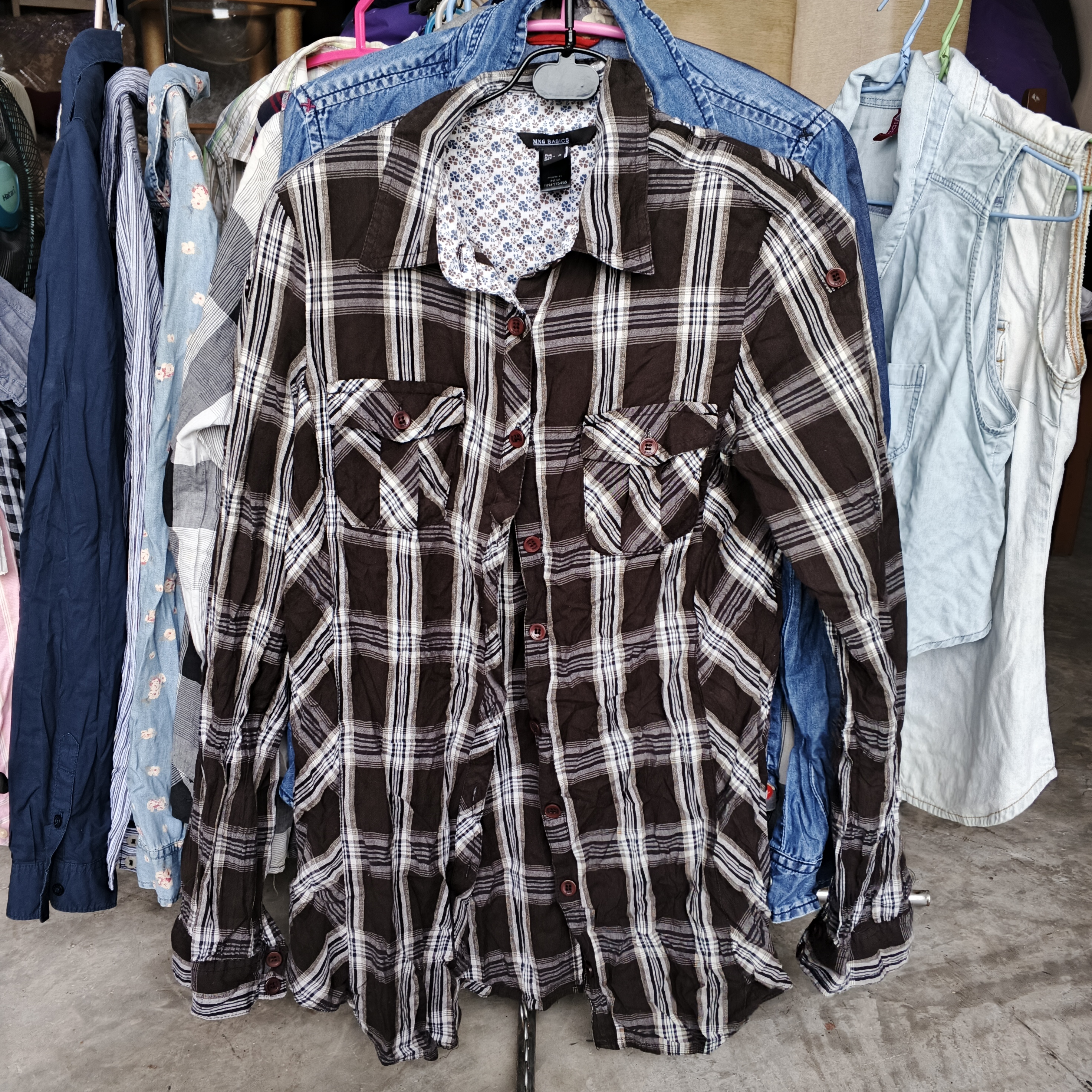 เสื้อเชิ้ตแขนยาว