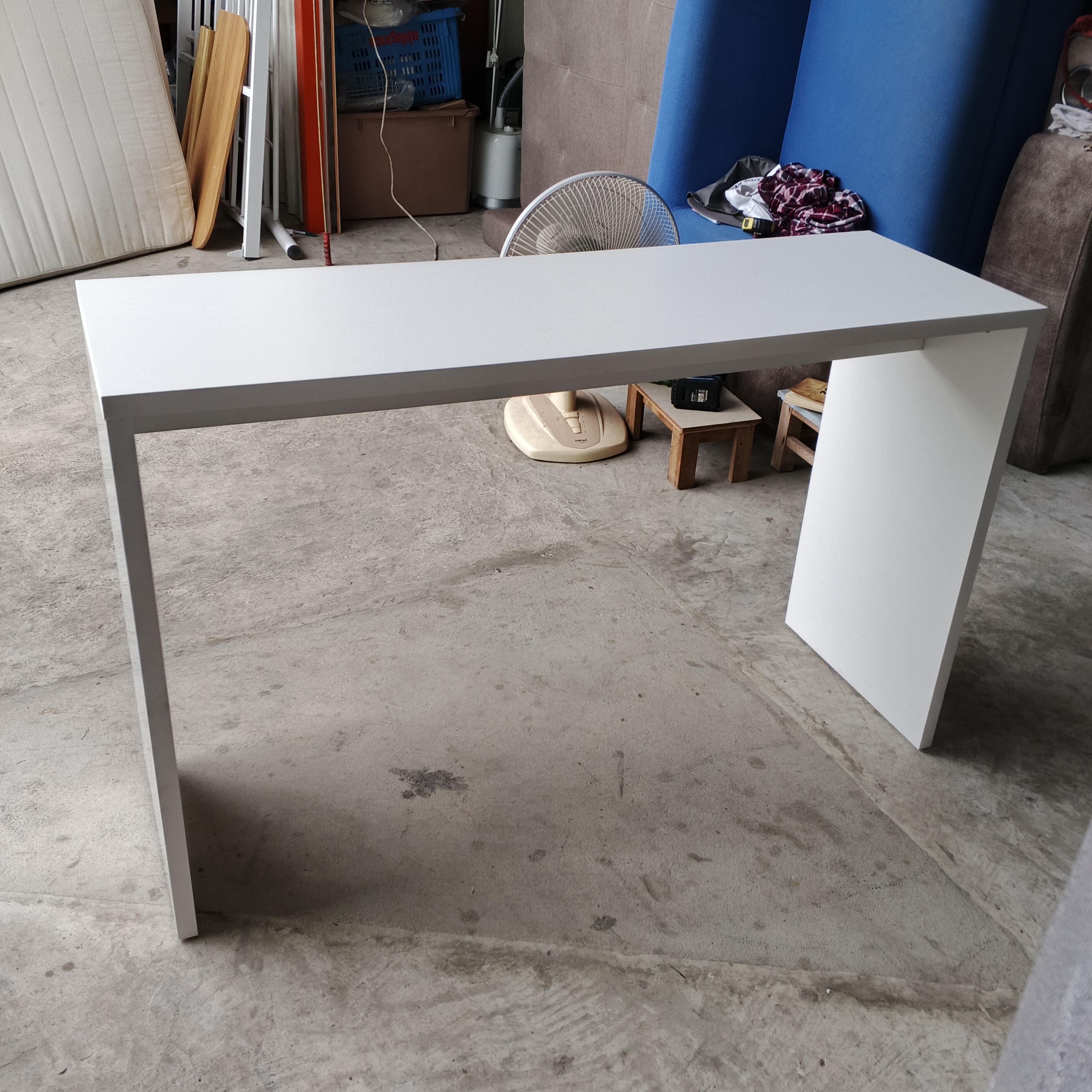 โต๊ะทำงาน