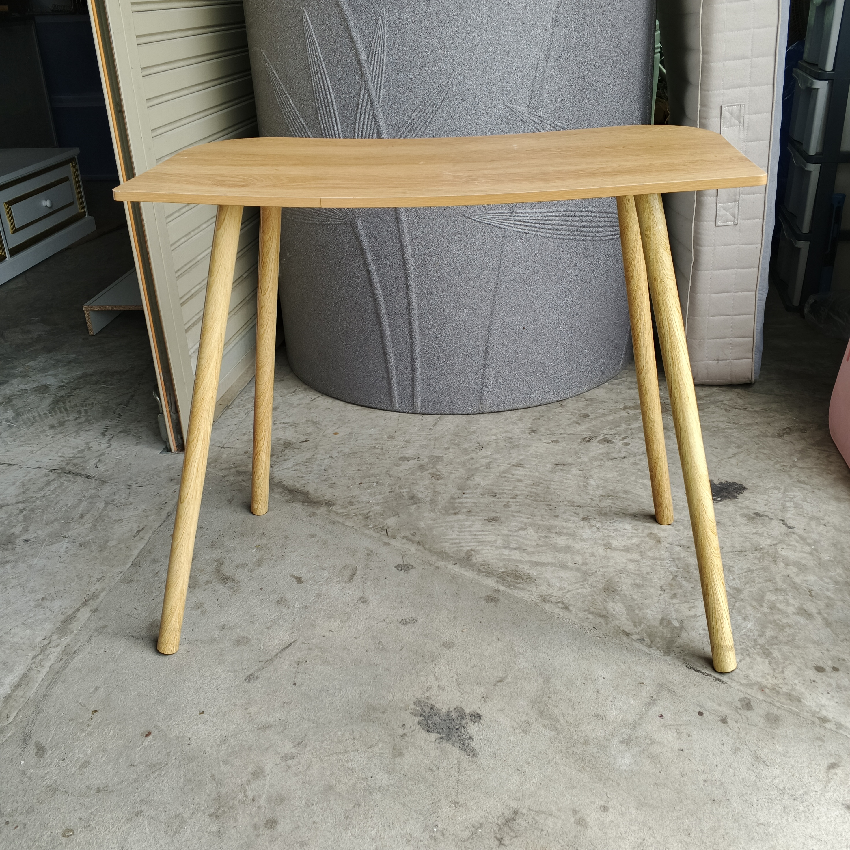 โต๊ะไม้