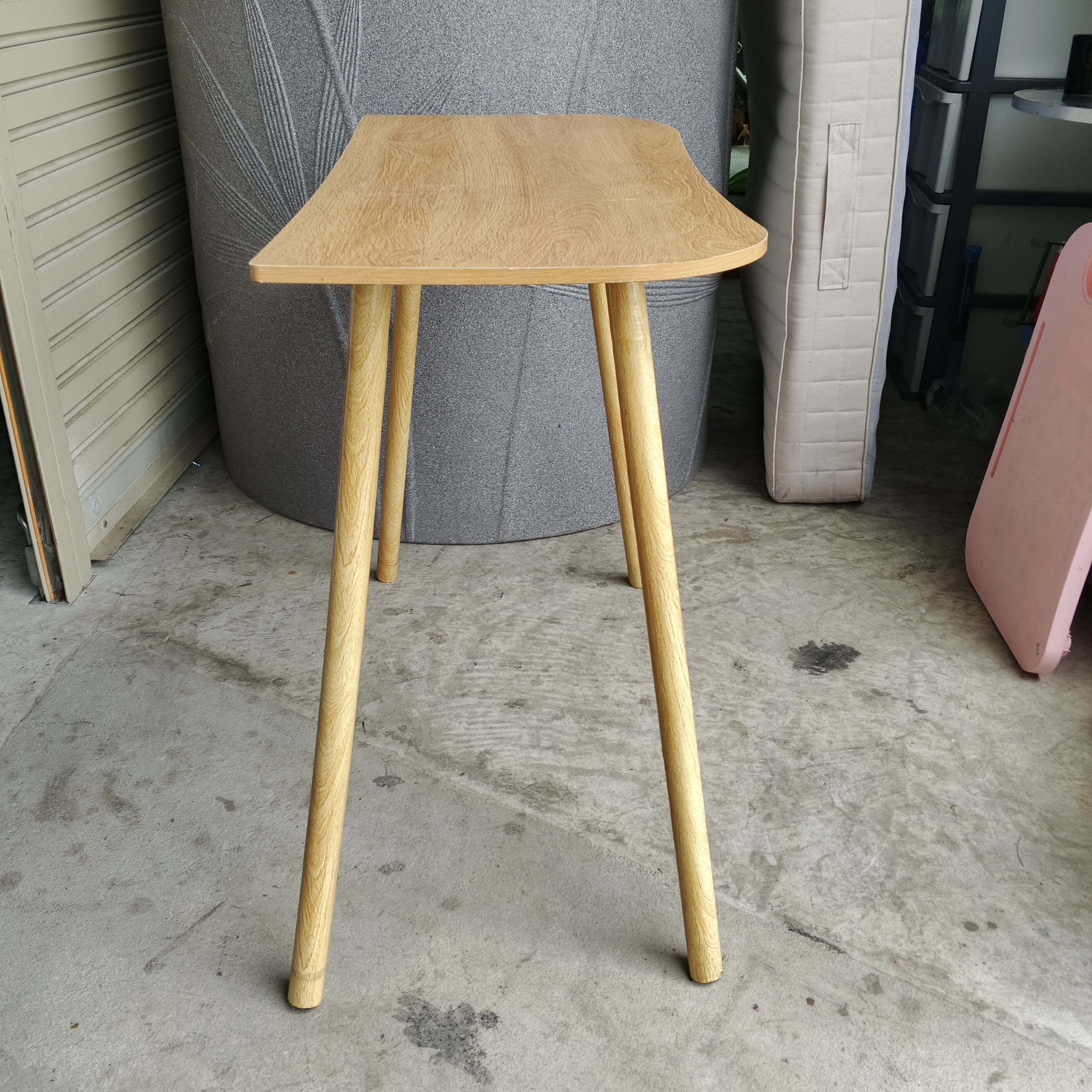 โต๊ะทำงาน