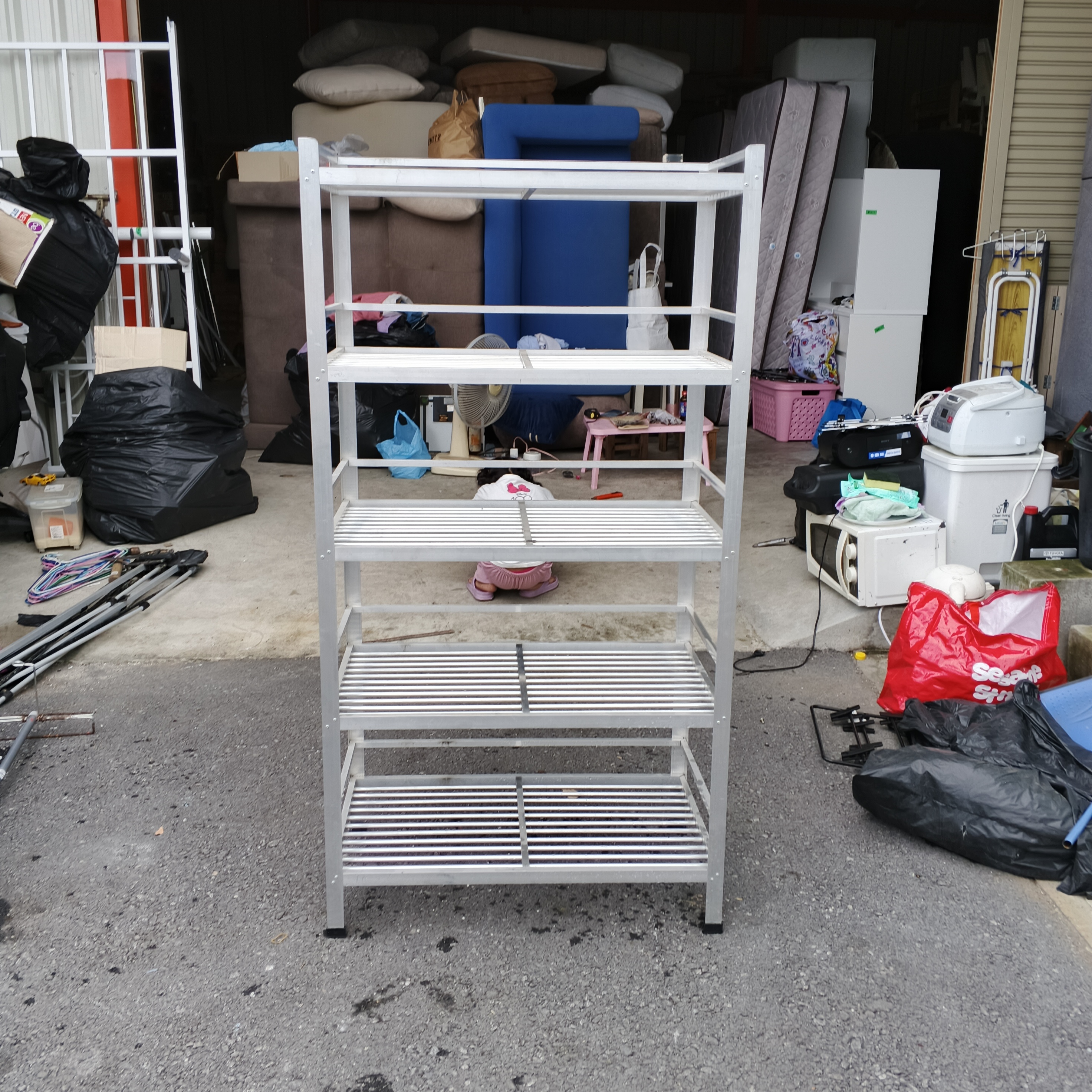 ชั้นวางของอเนกประสงค์