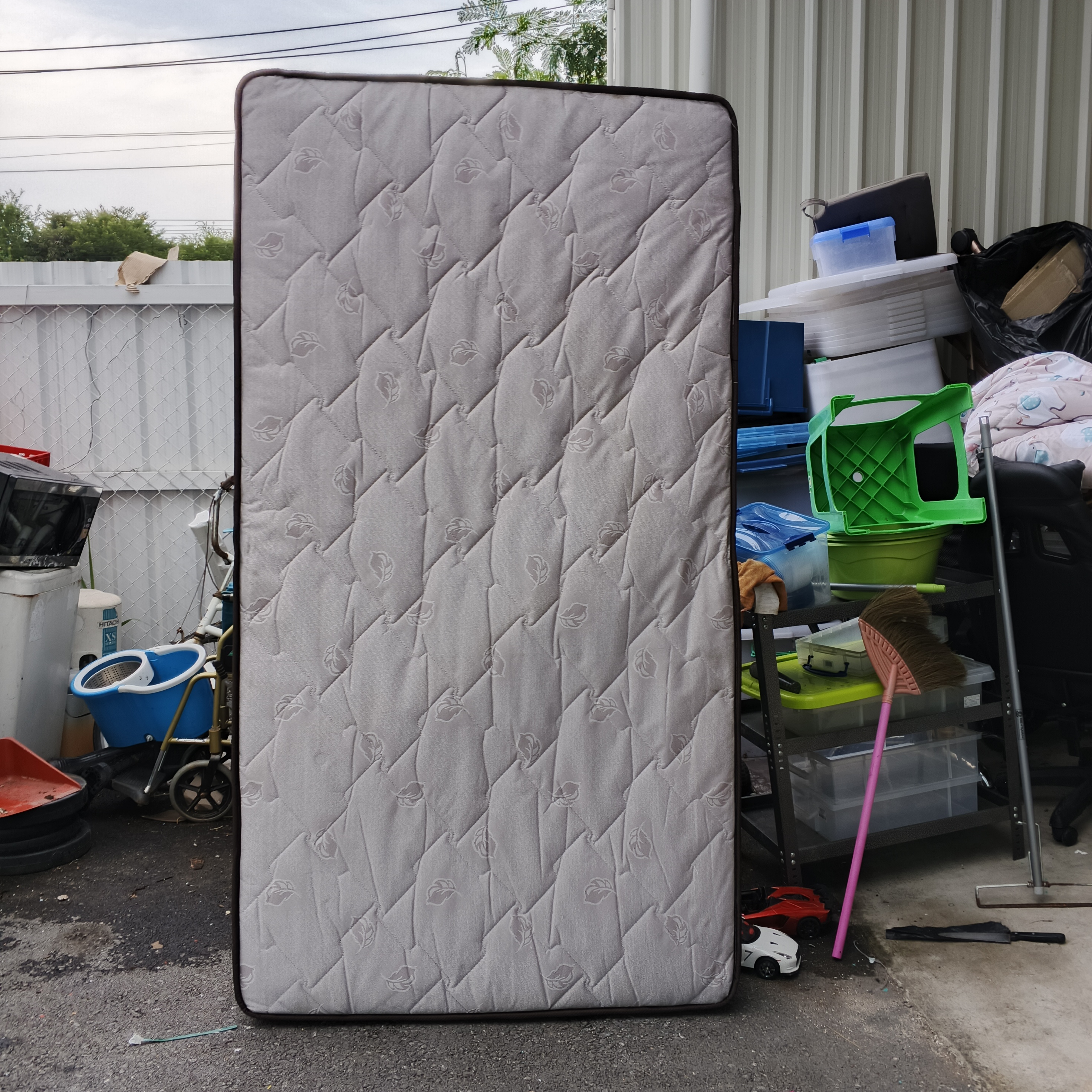 ที่นอนแบบมีสปริงหรือโฟม