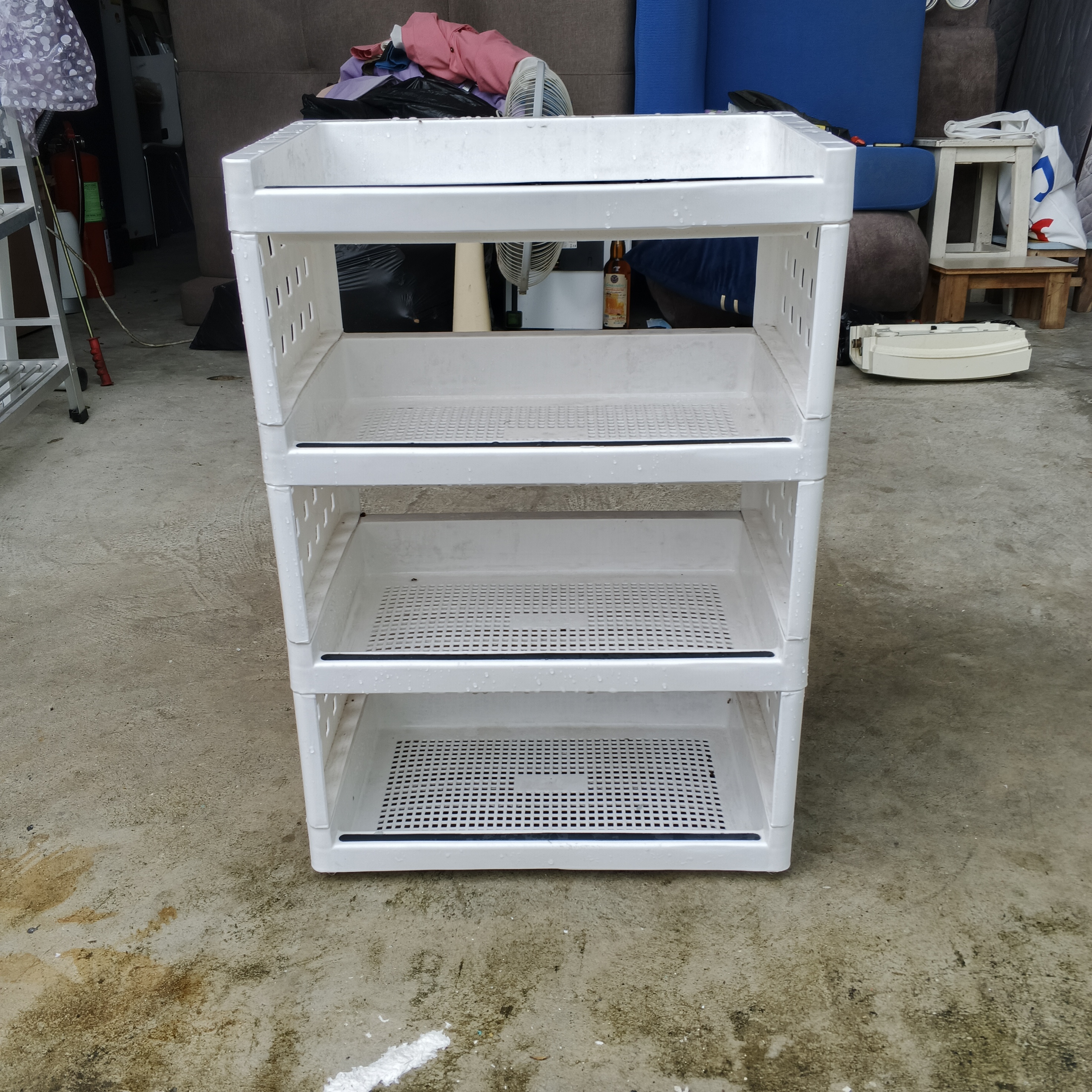 ชั้นวางของ