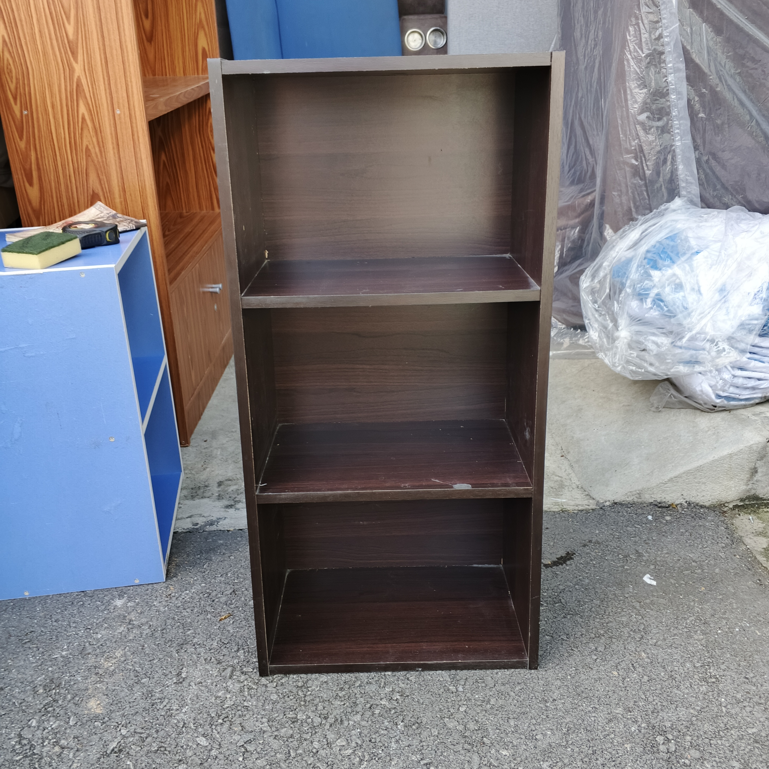 ชั้นวางของ