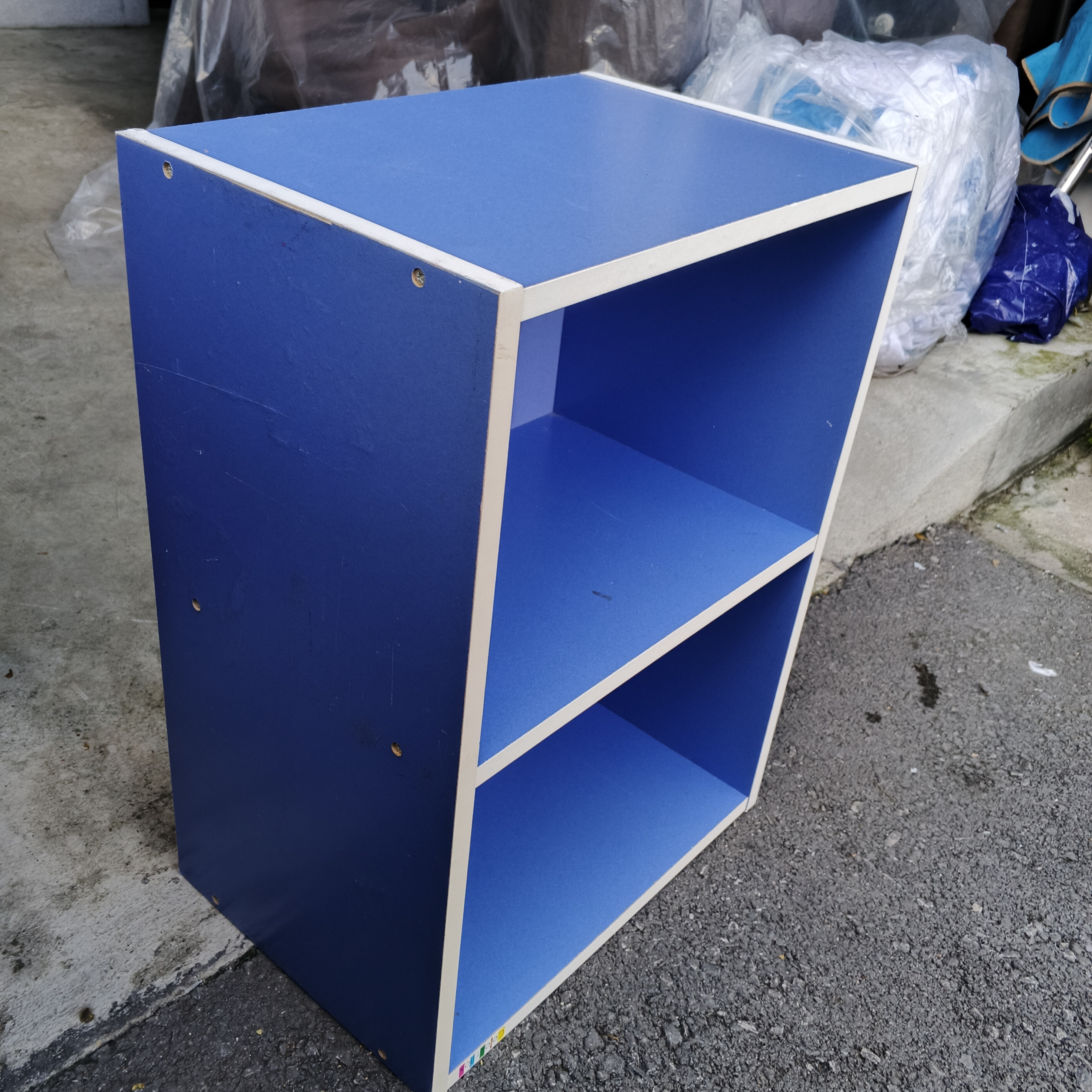 ชั้นใส่หนังสือ