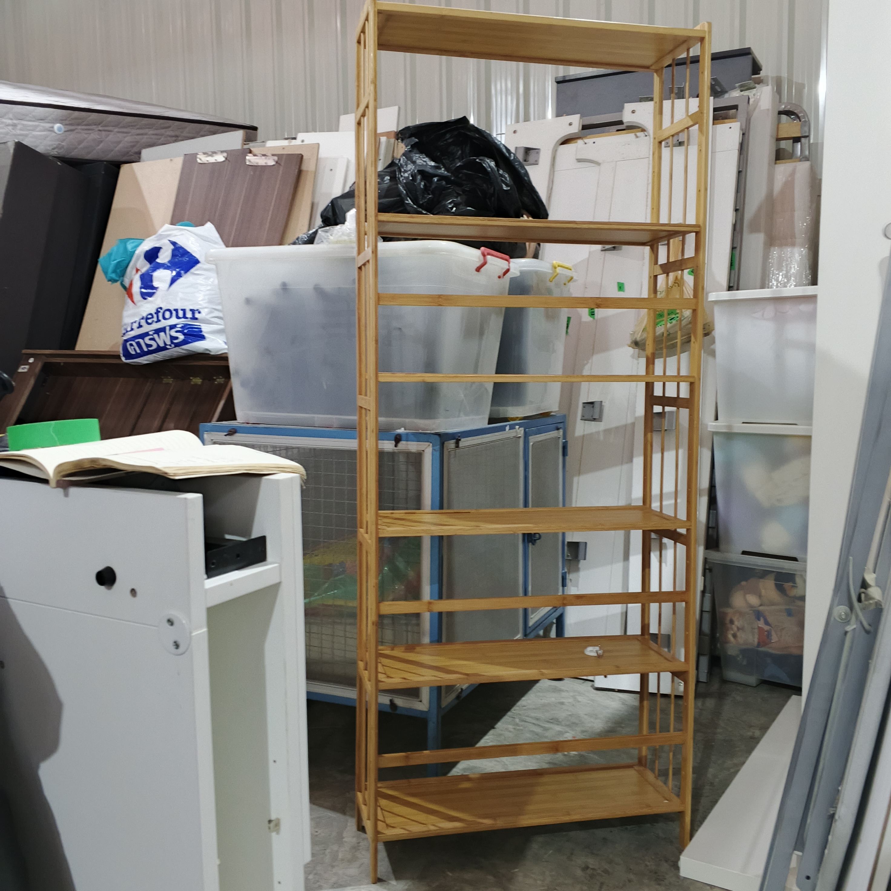 ชั้นตกแต่งภายในบ้าน 