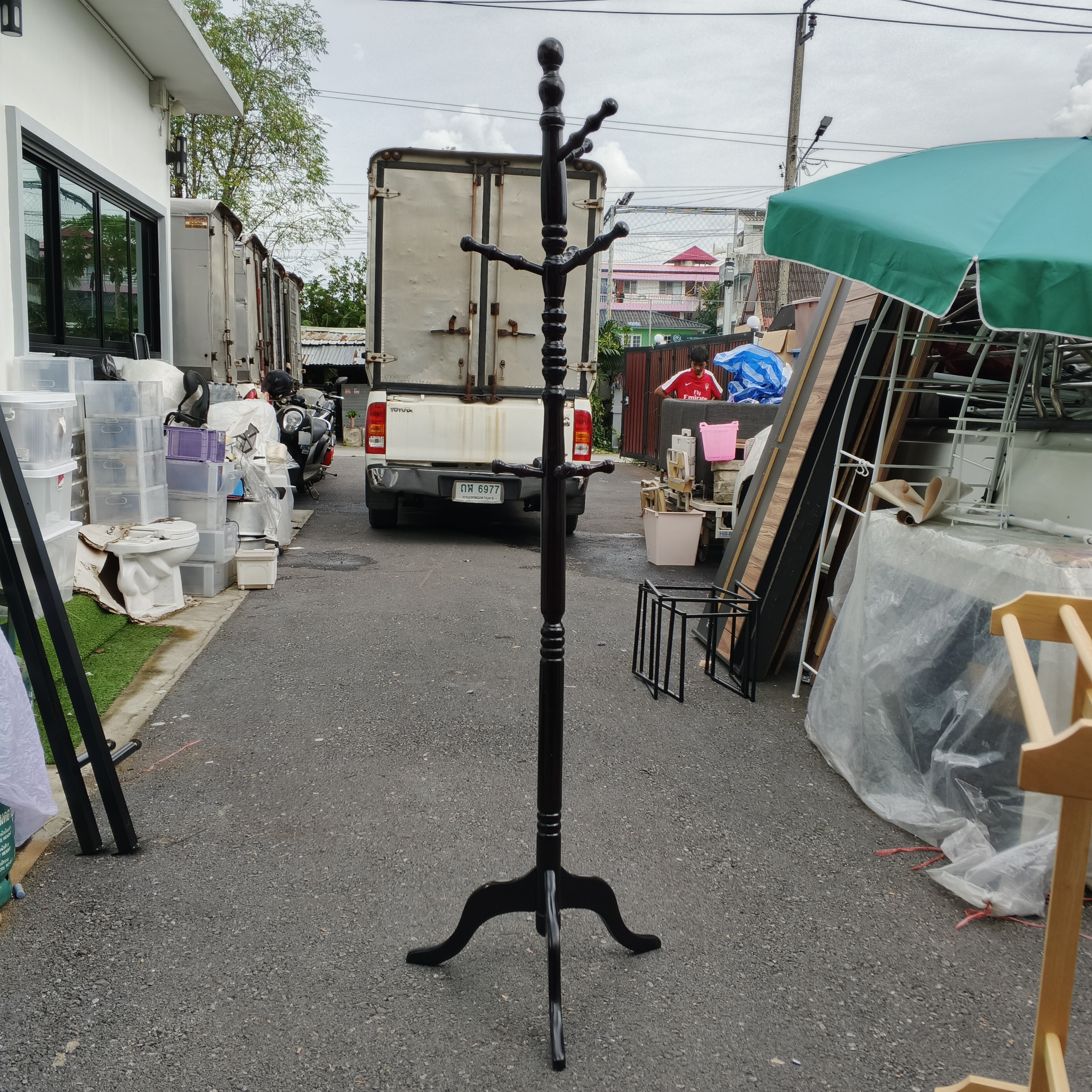 เสาแขวนสูท