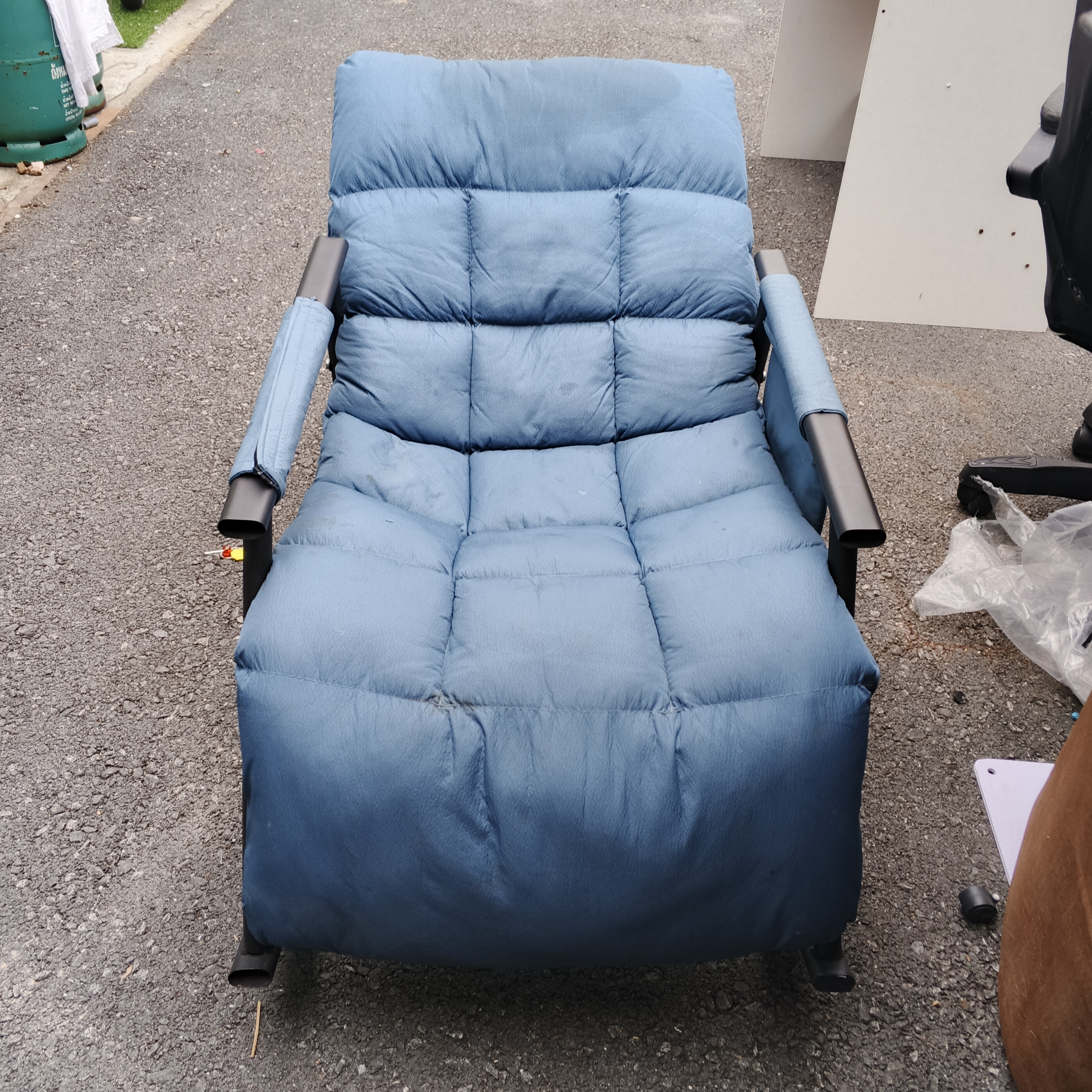 เก้าอี้นอนได้