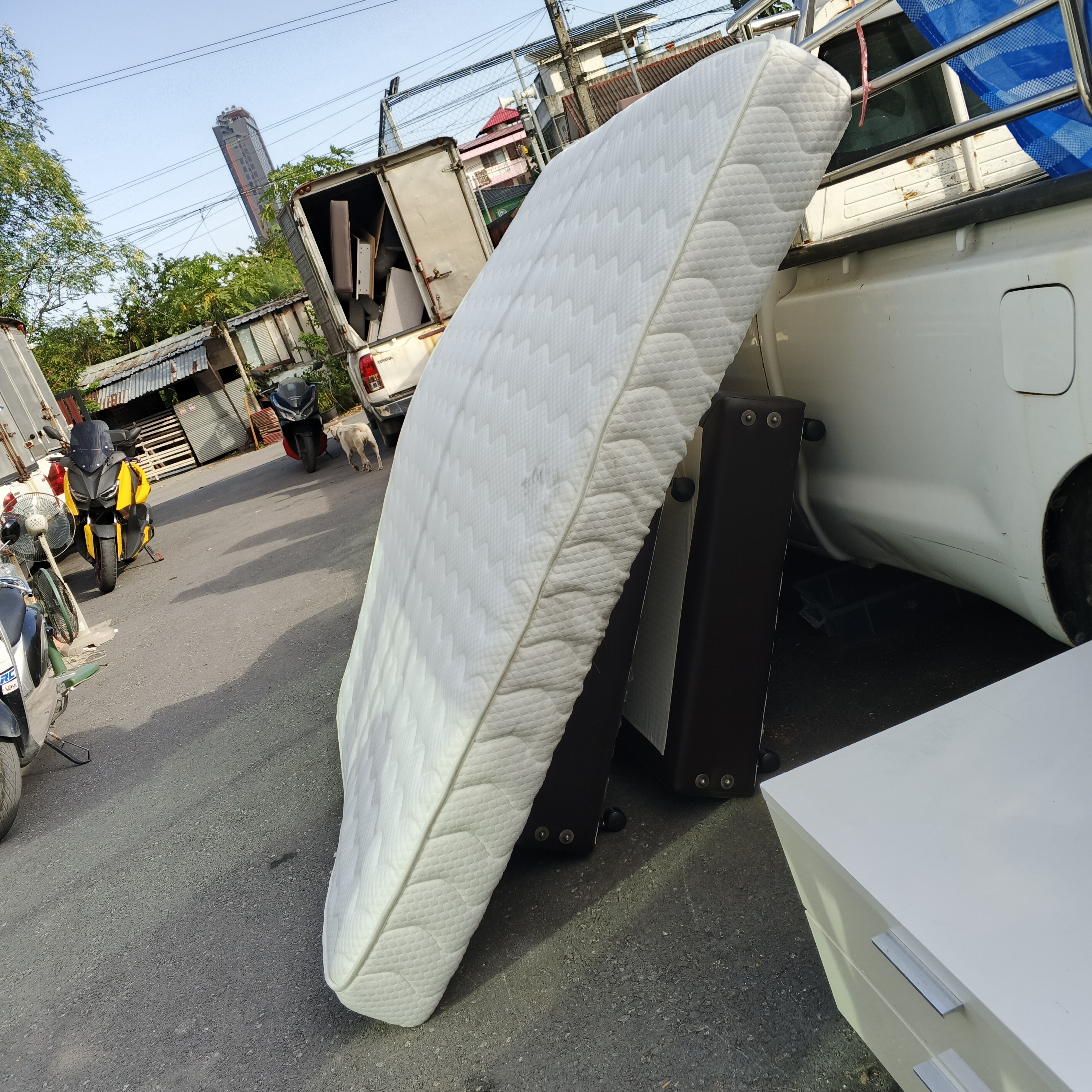 ตู้เย็นมือ