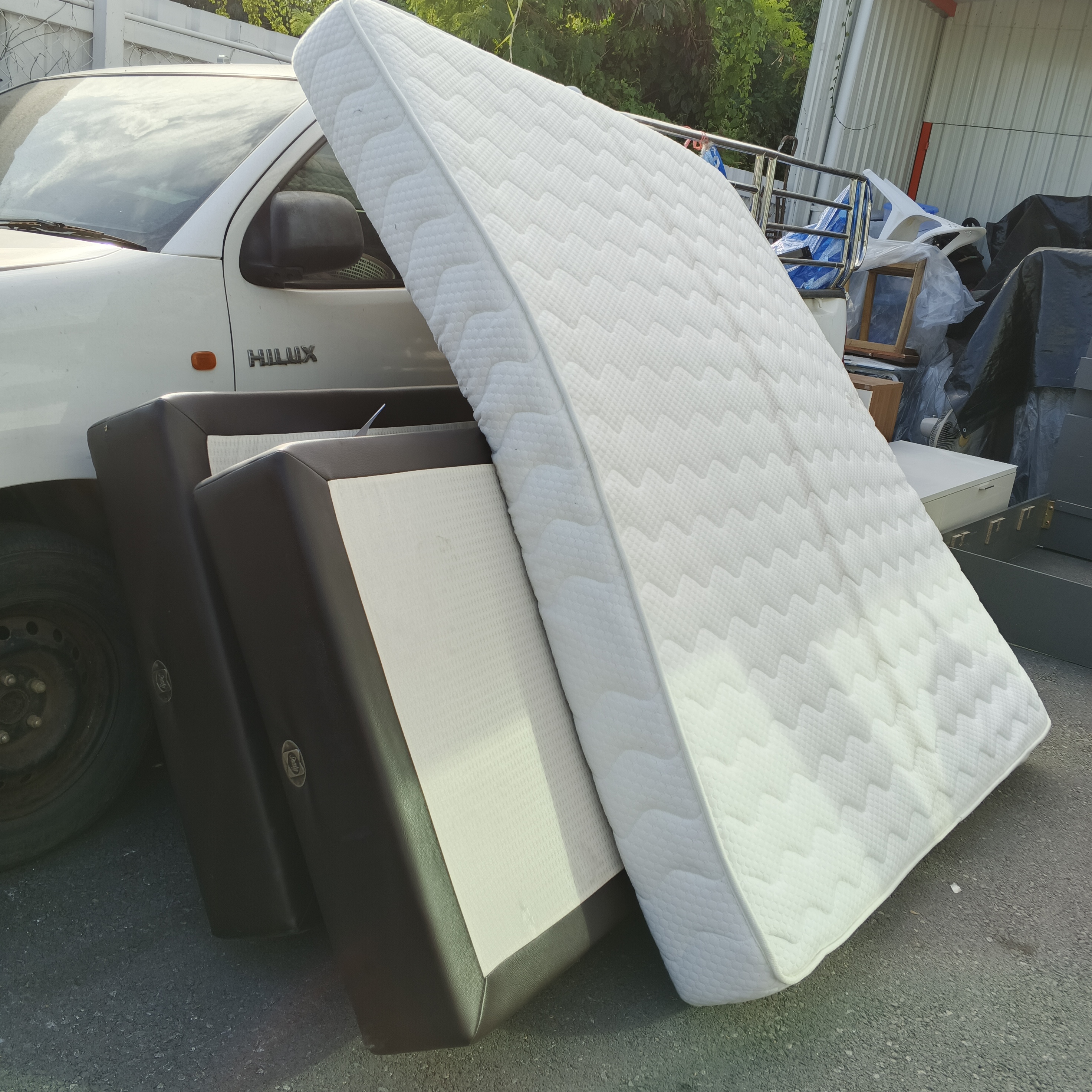 ที่นอนยางพารากึ่งสปิง 