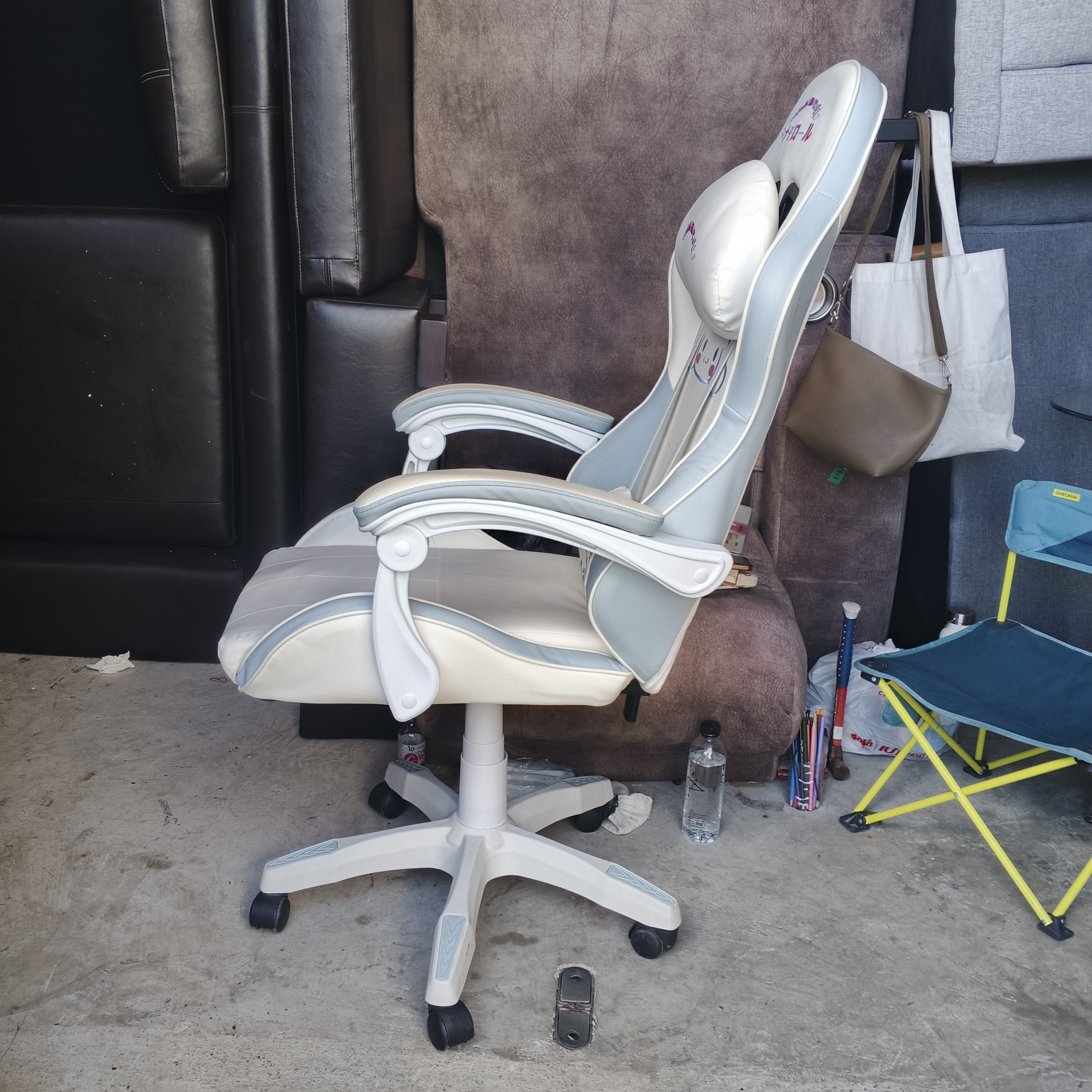 เก้าอี้เกมมิ่งสำหรับผู้หญิง