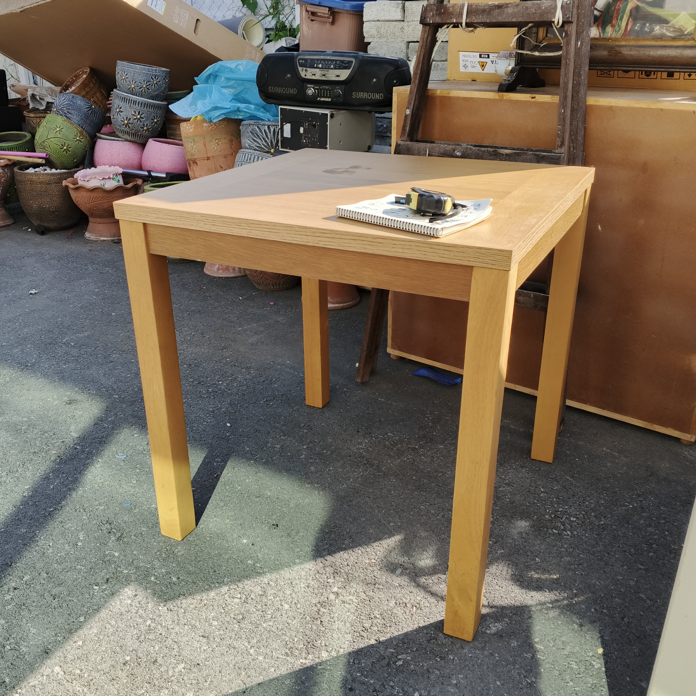 โต๊ะไม้