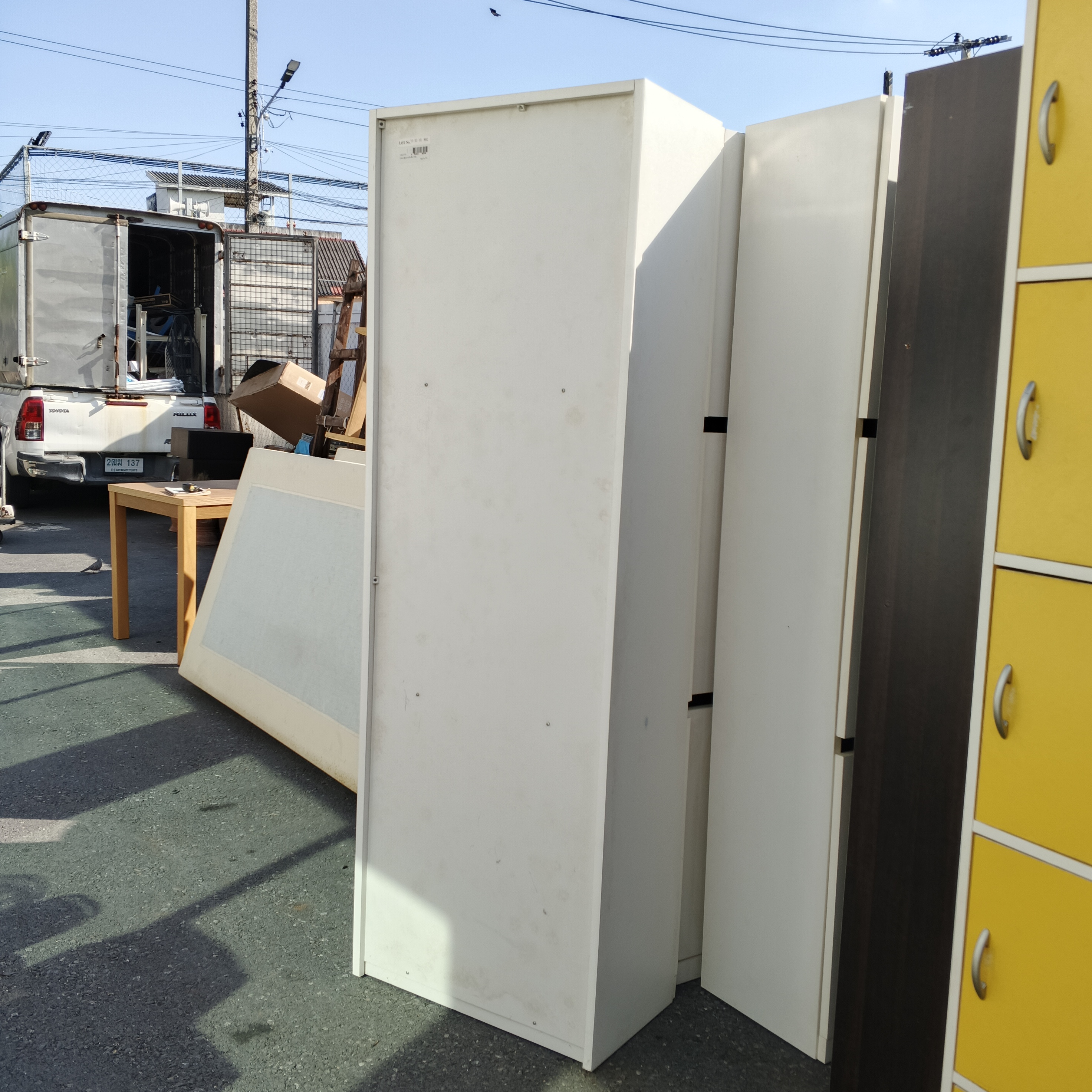 ชั้นใส่ของใช้ 