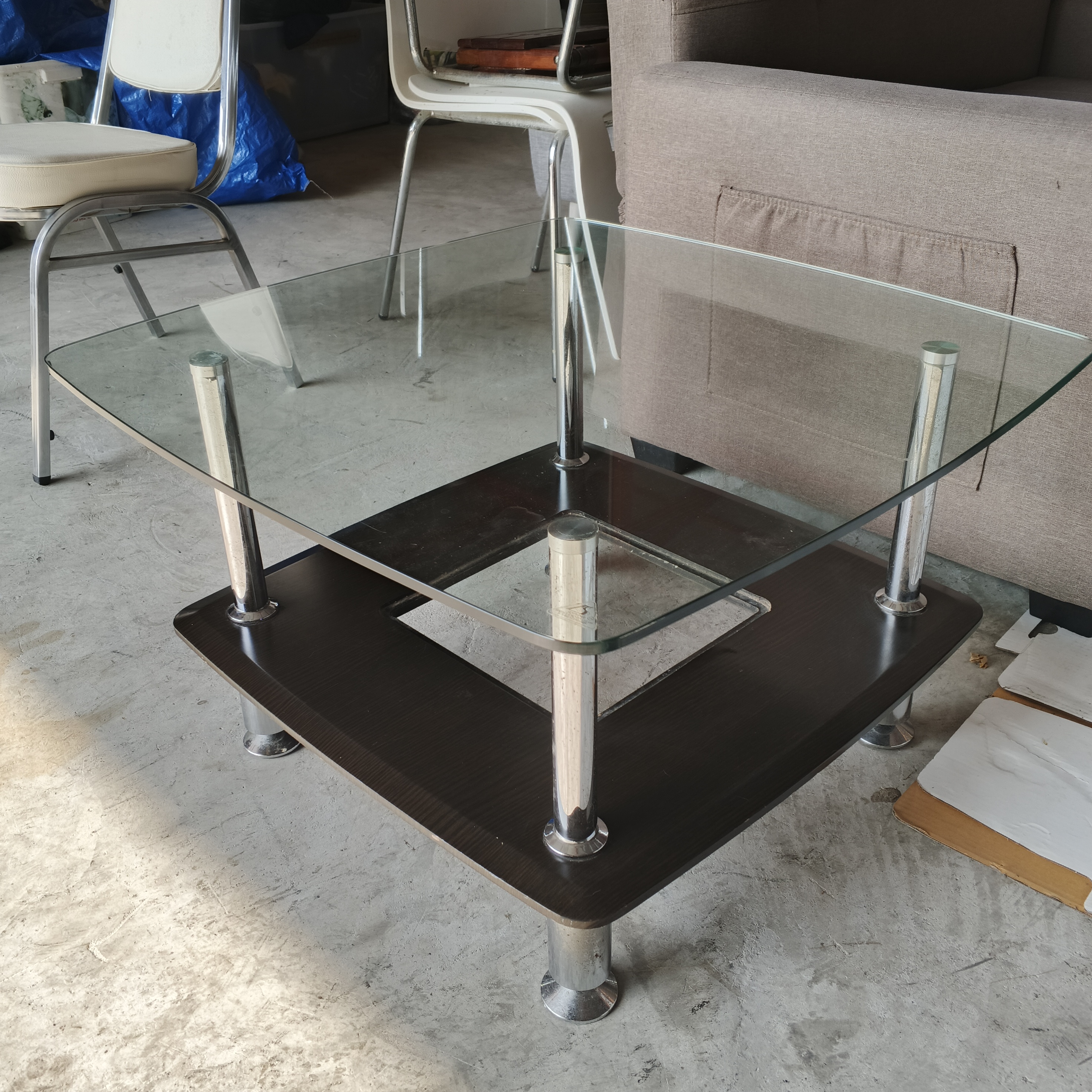 โต๊ะกลาง