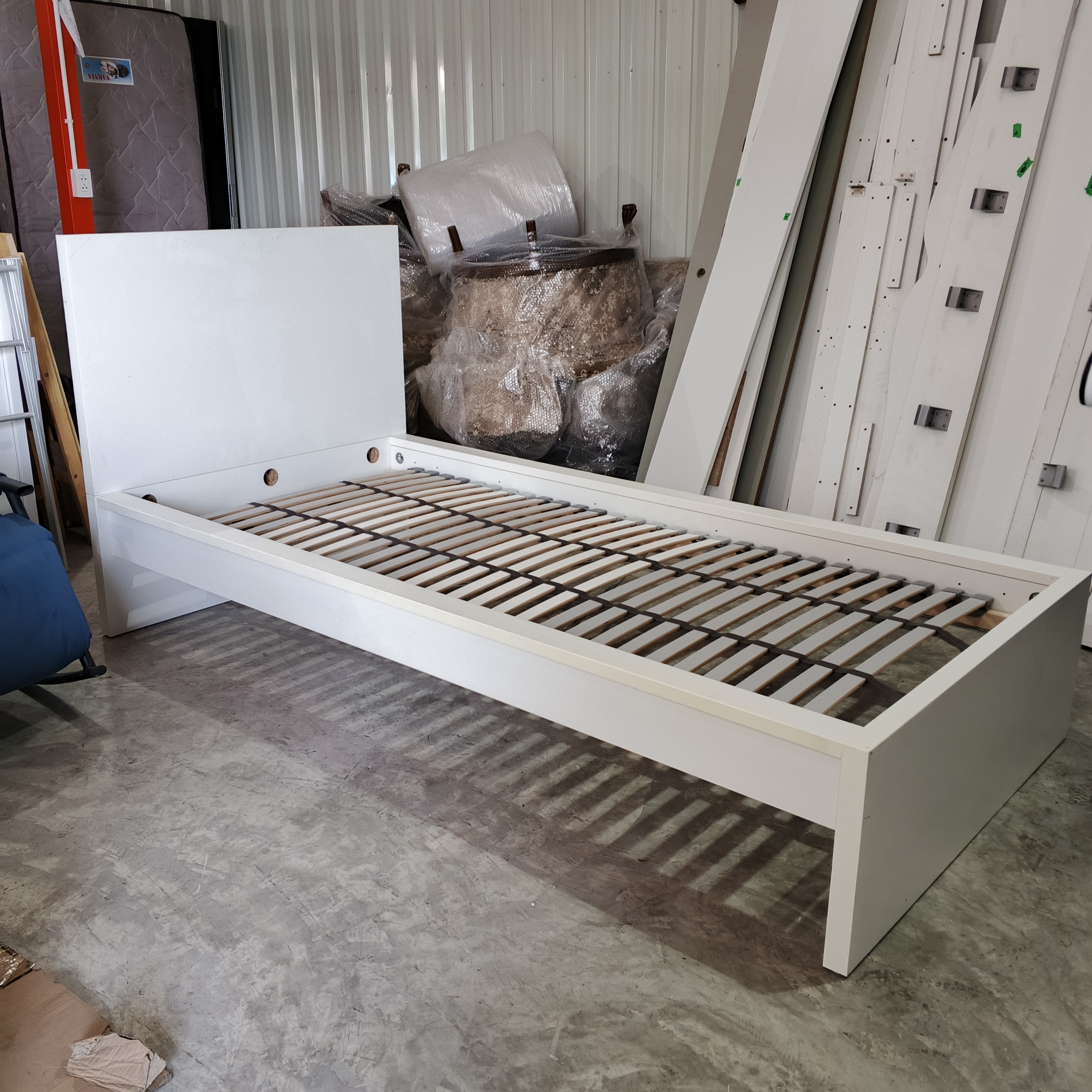 เตียงนอน