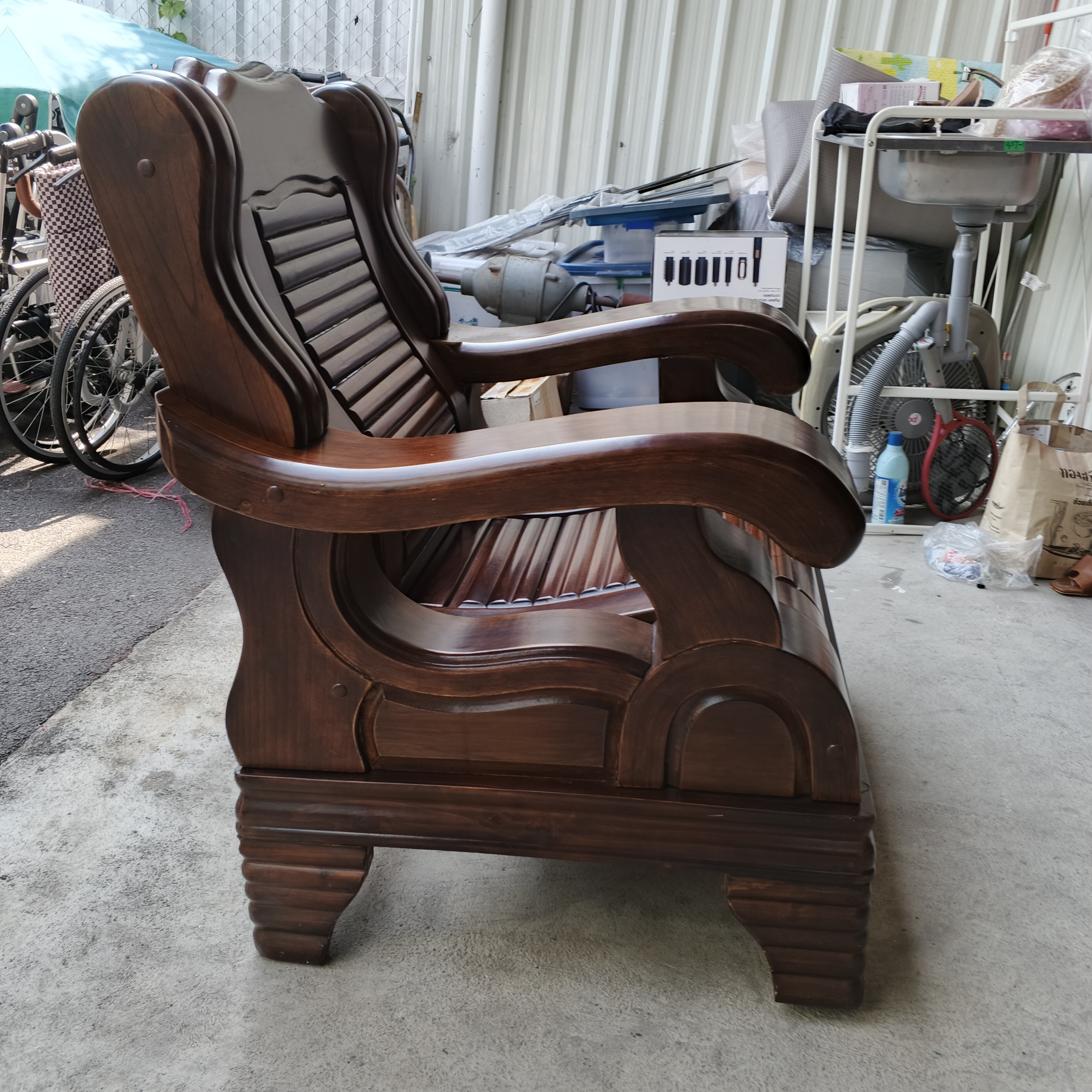 เก้าอี้คลาสิก เก้าอี้พิงหลัง