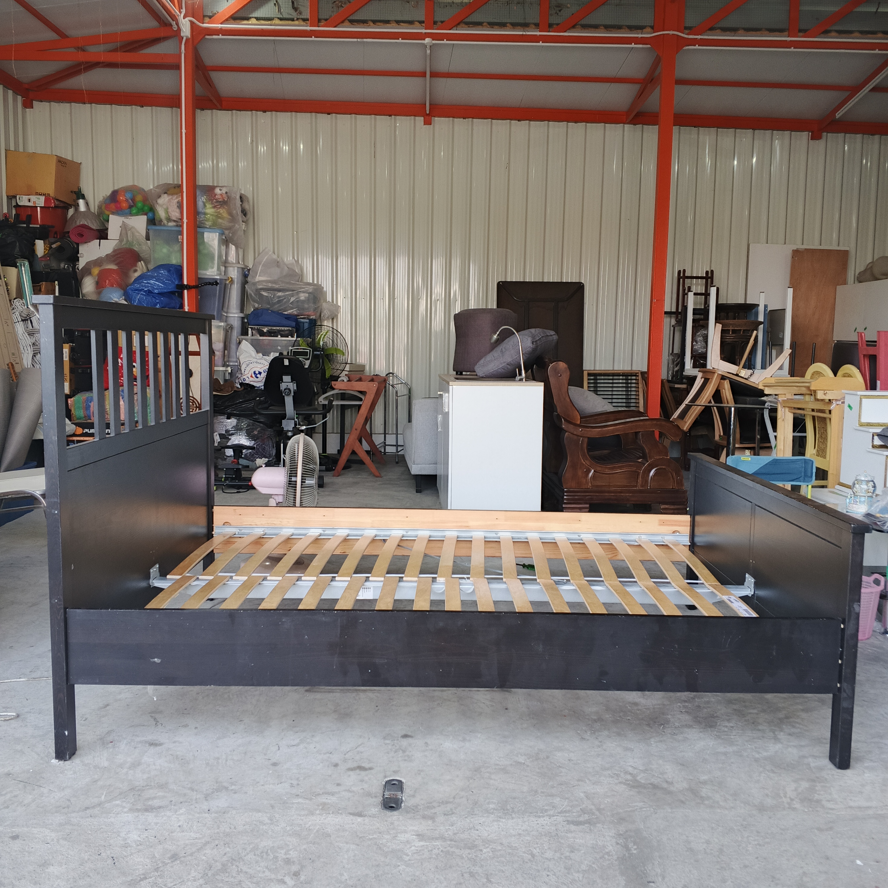 โครงเตียงไม้สไตล์คลาสสิก