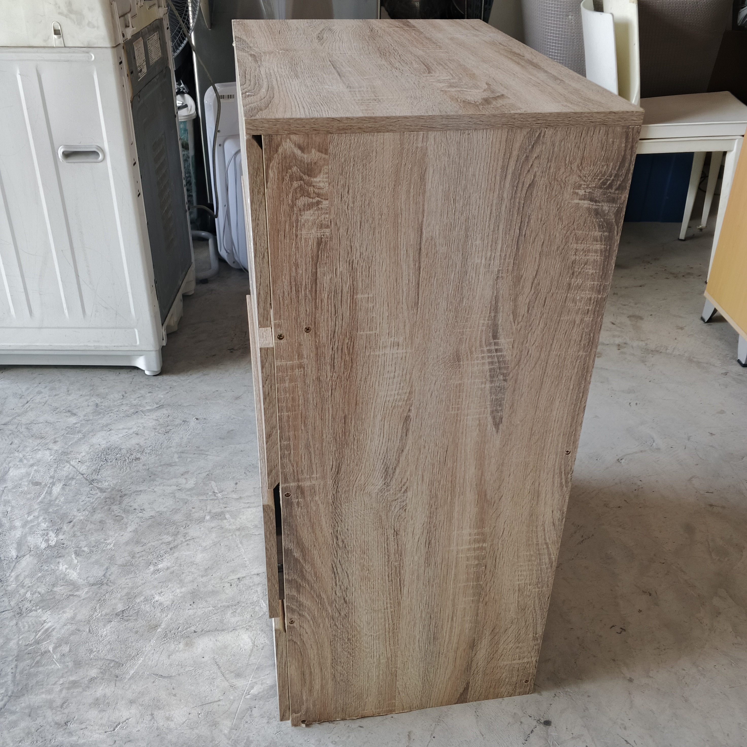 ตู้ลิ้นชัก