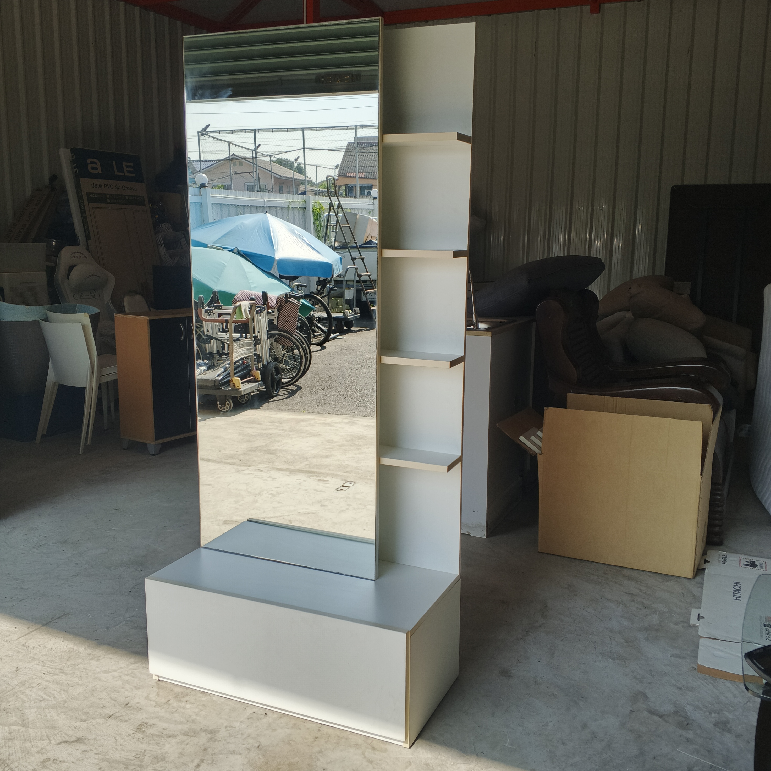 เสื้อมือสอง