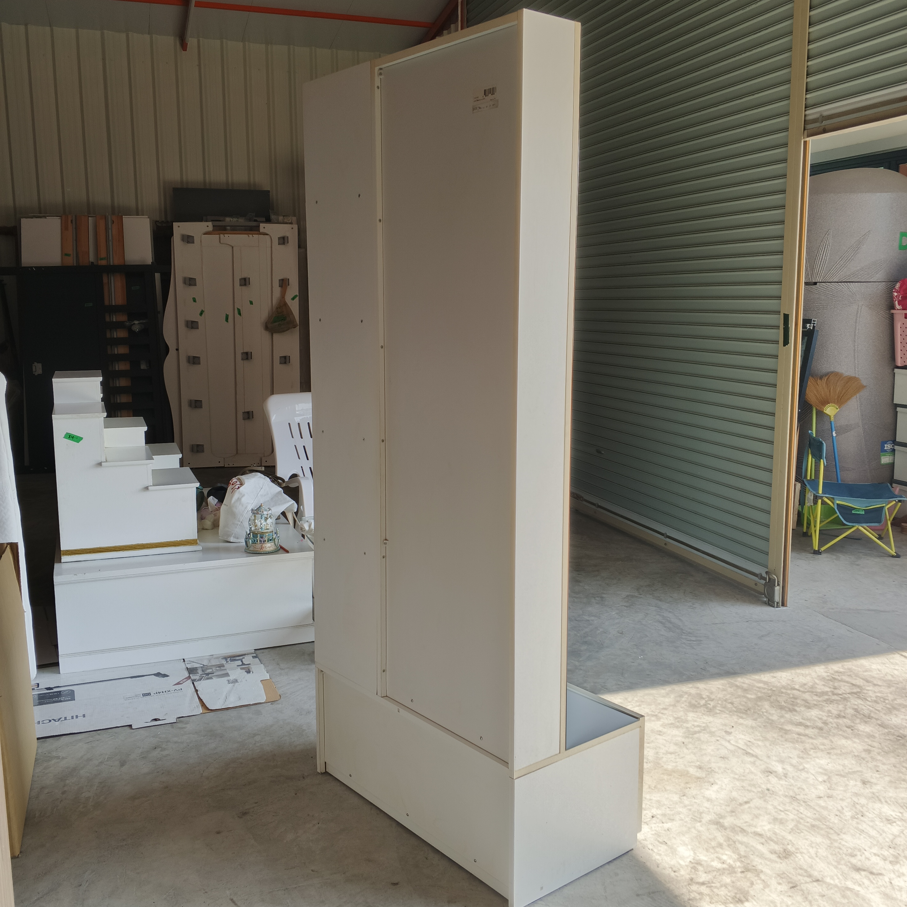 กระจกยาว