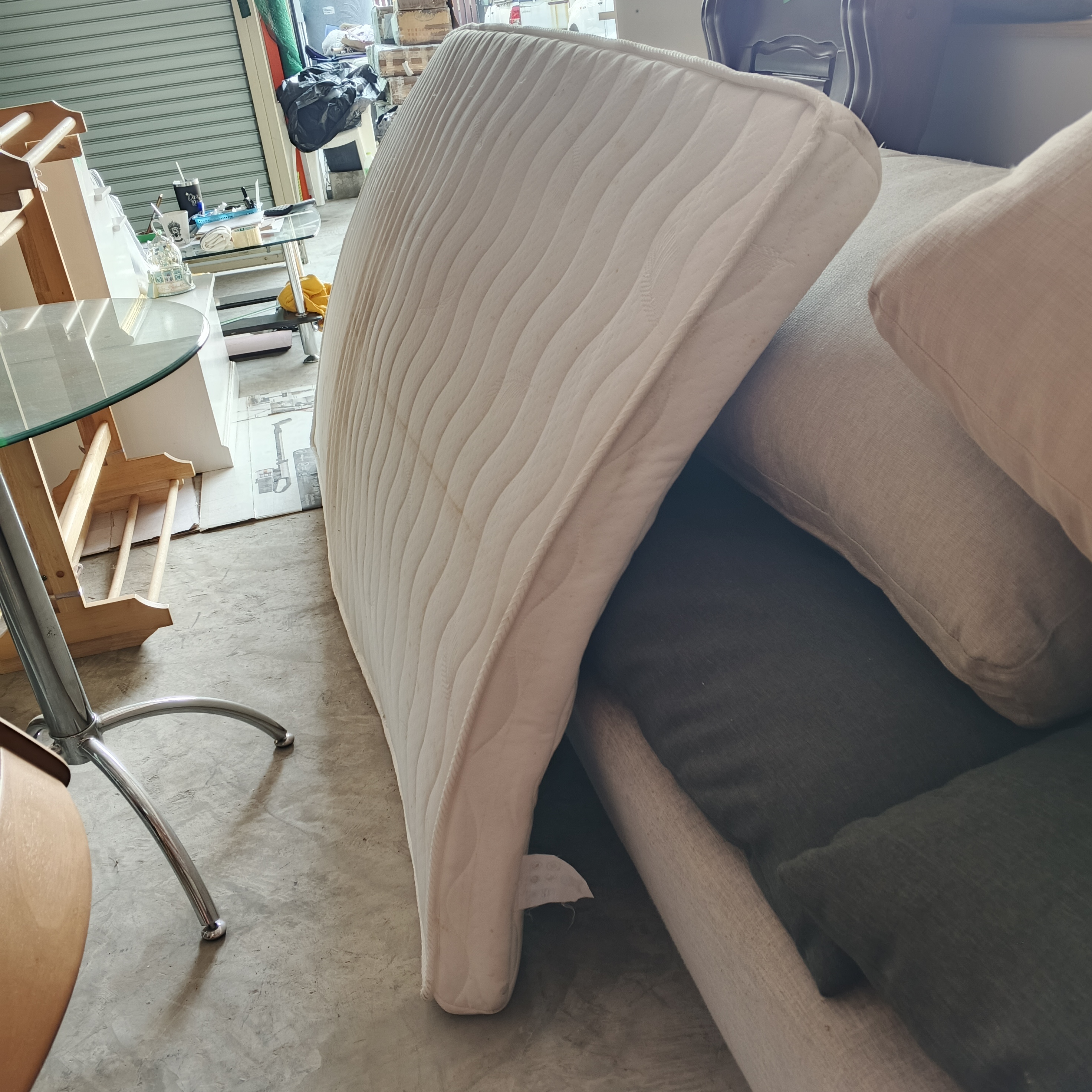 ที่นอนสปริงกึ่งยางพารา